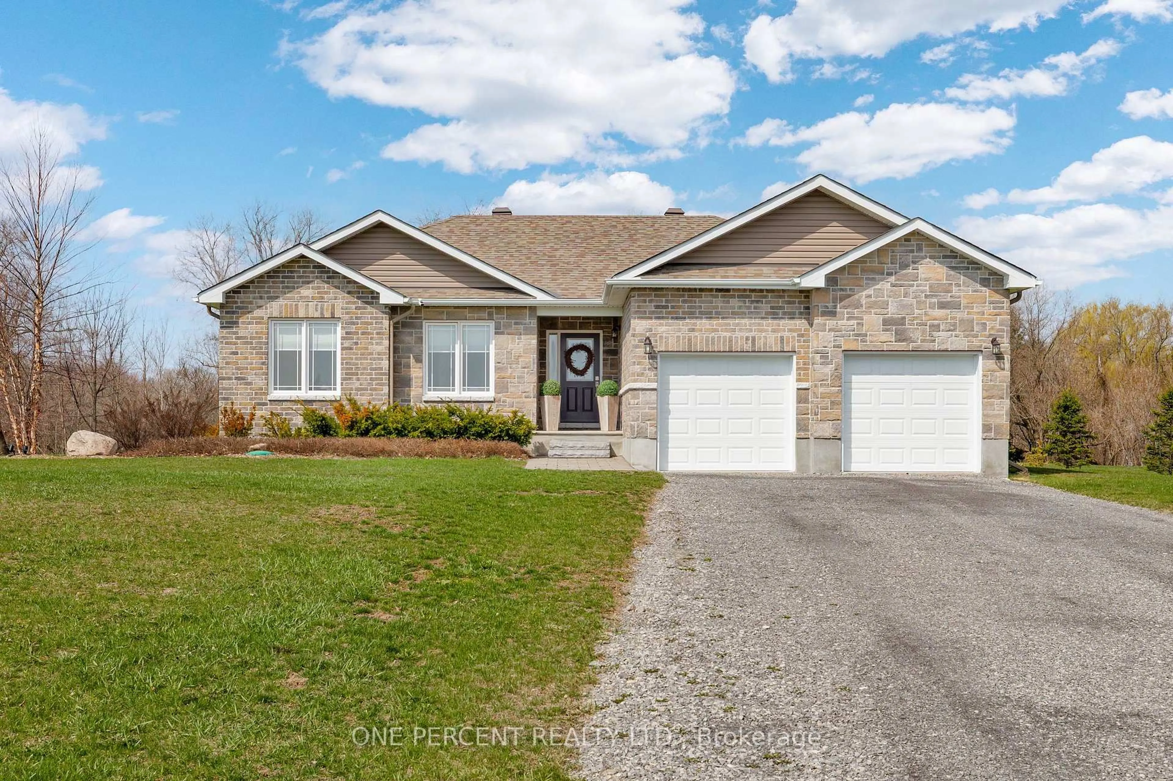 Home with brick exterior material, street for 3012 Drew Dr, North Dundas Ontario K0E 1W0