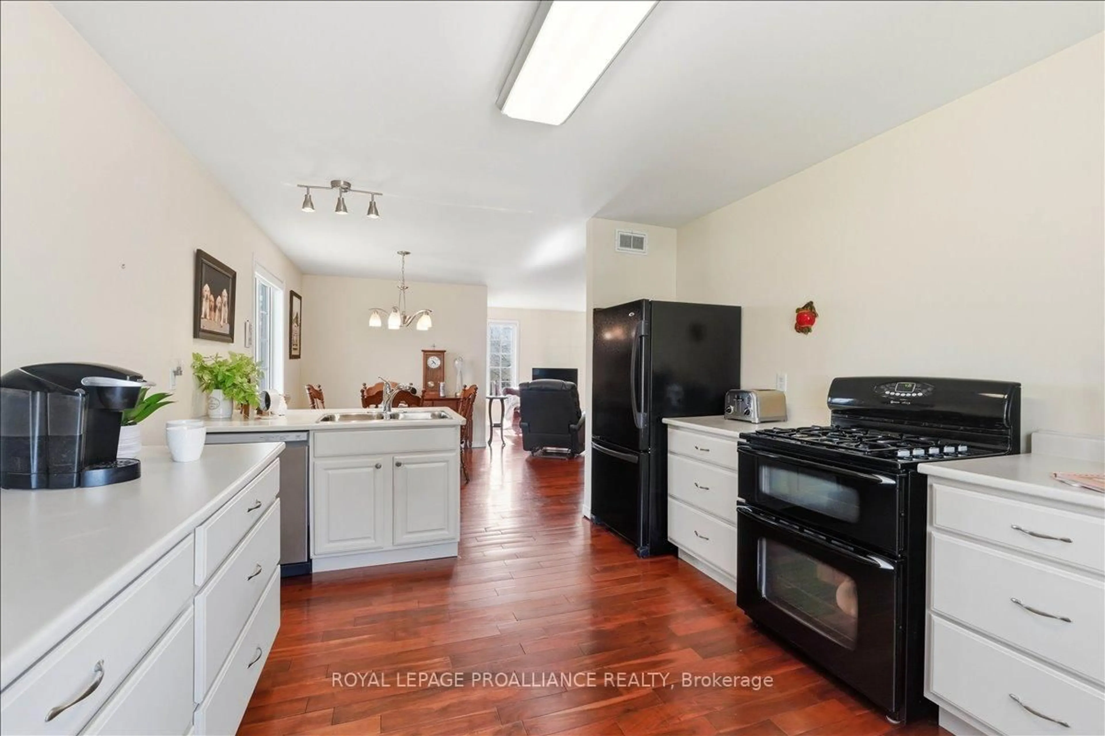 Unknown for 52 Horace Ave, Madoc Ontario K0K 2K0