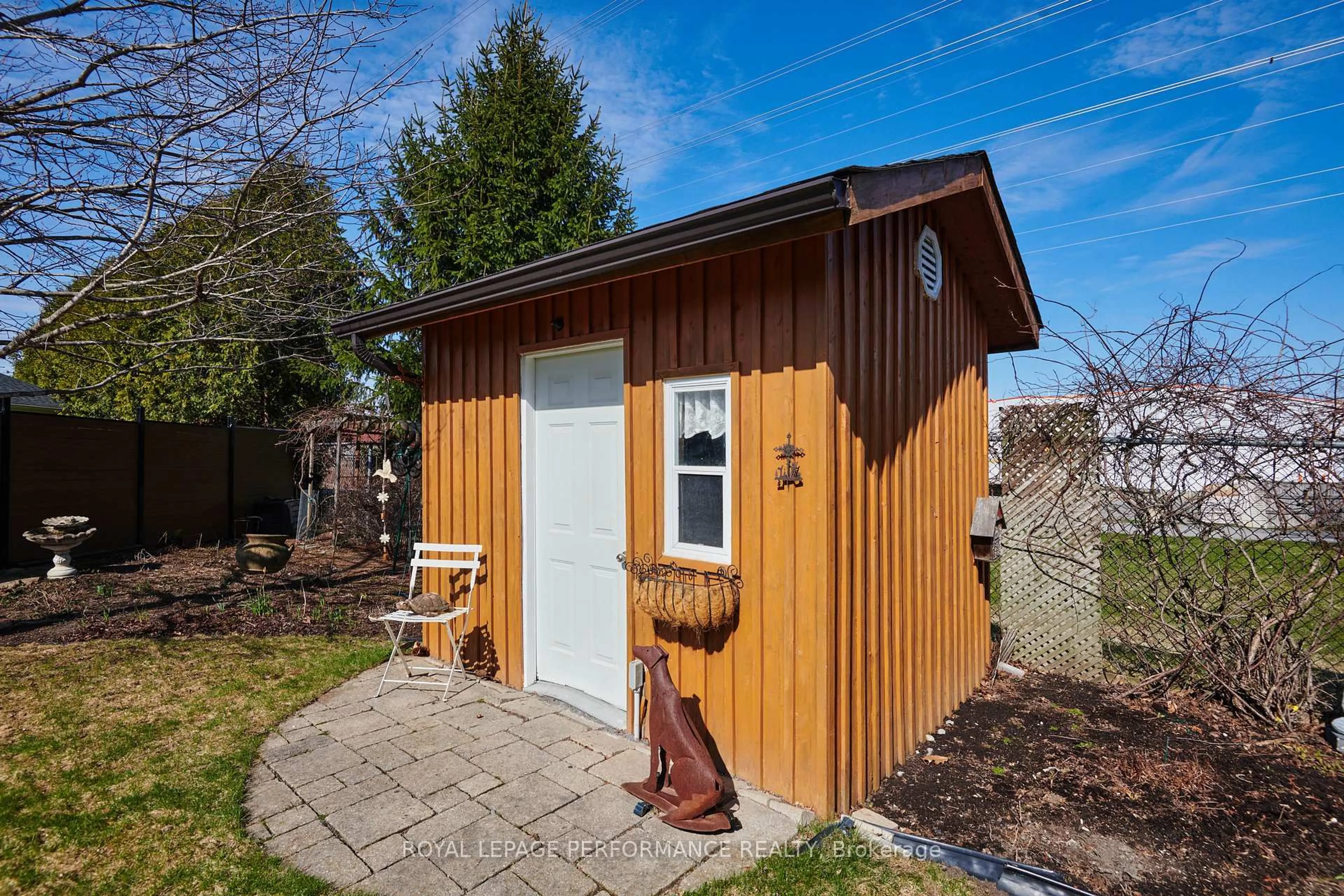 Shed for 2104 Liska St, Ottawa Ontario K4A 4J6
