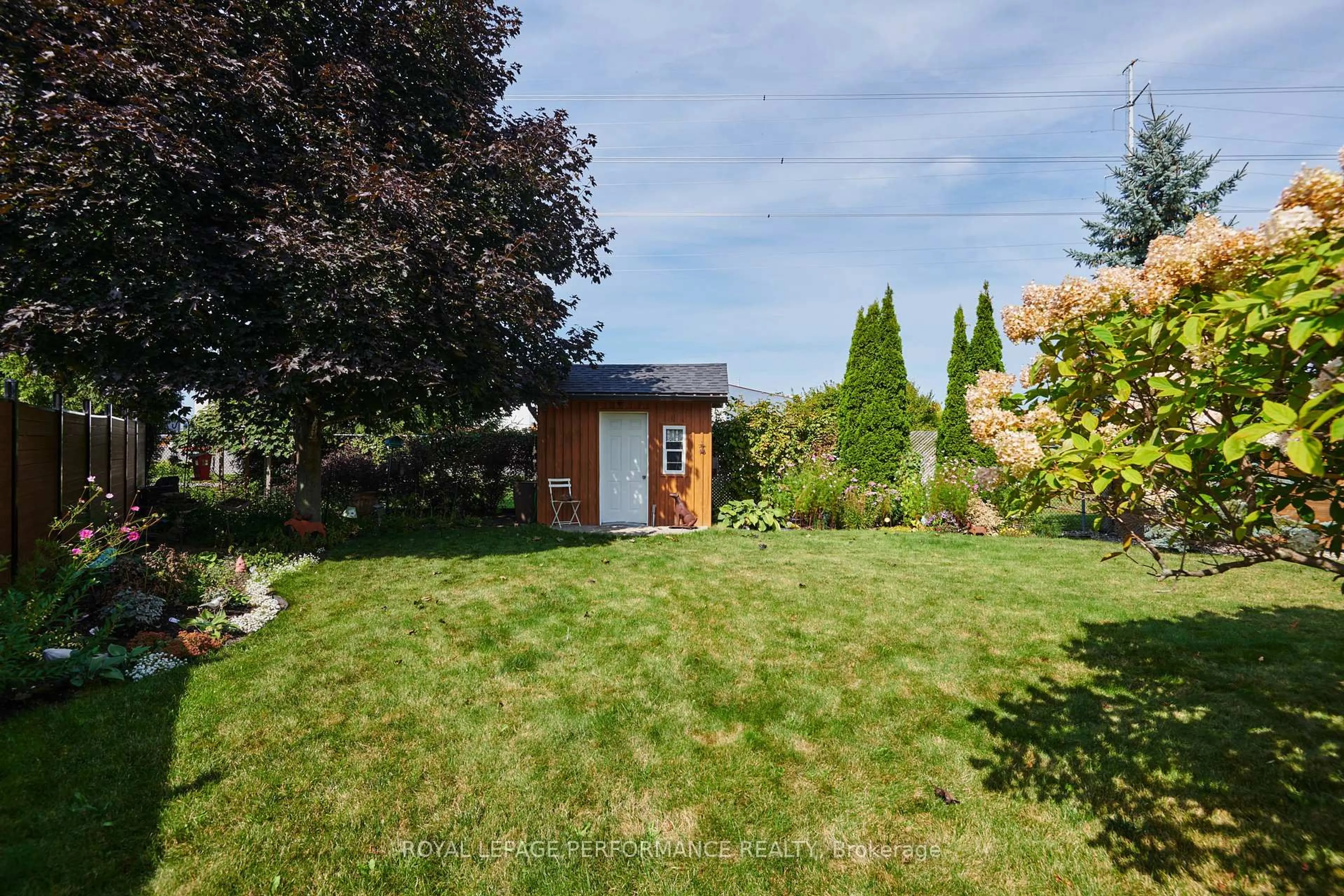 Shed for 2104 Liska St, Ottawa Ontario K4A 4J6