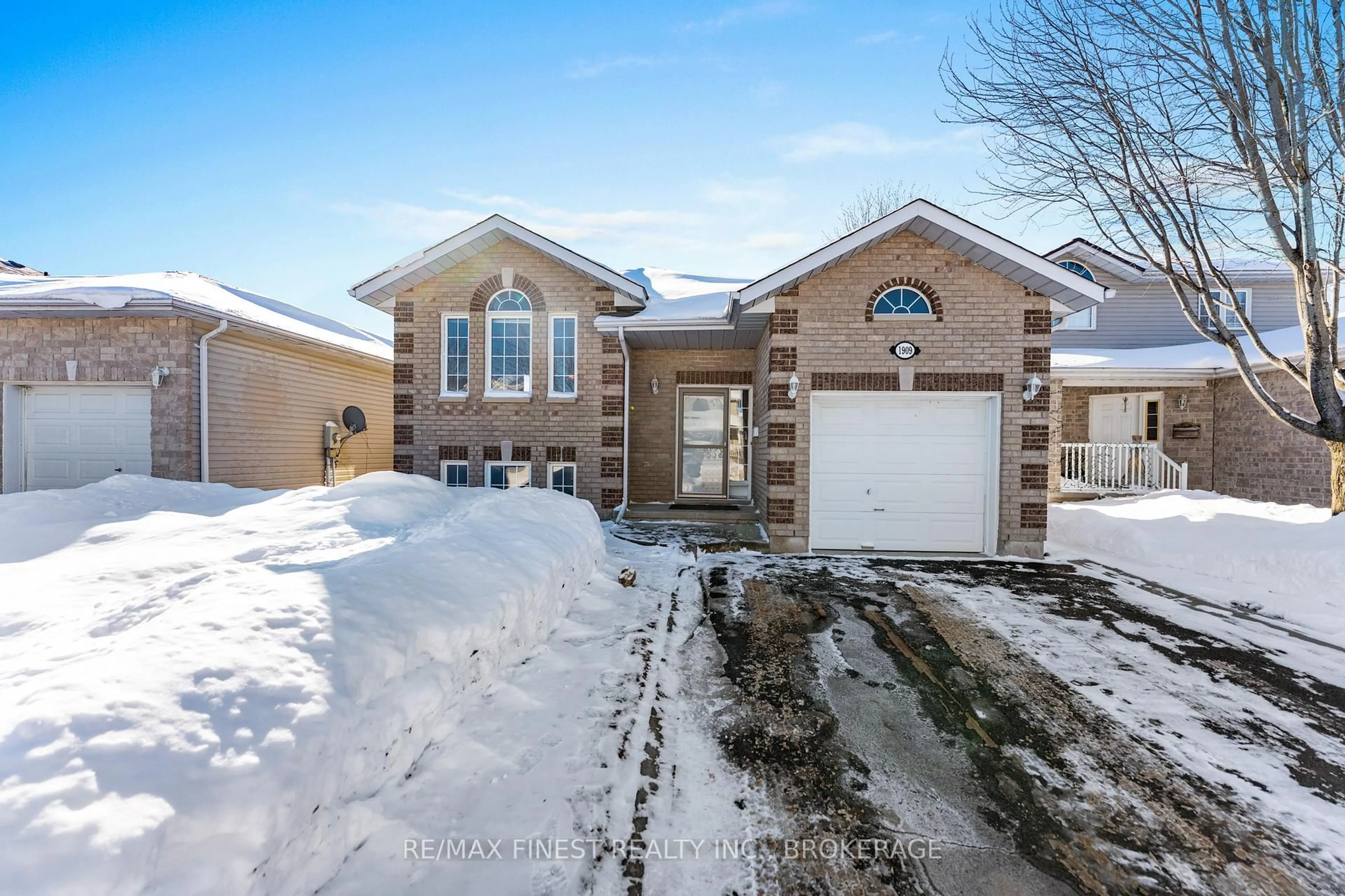 Home with brick exterior material, street for 1909 Spindlewood St, Kingston Ontario K7P 3G5