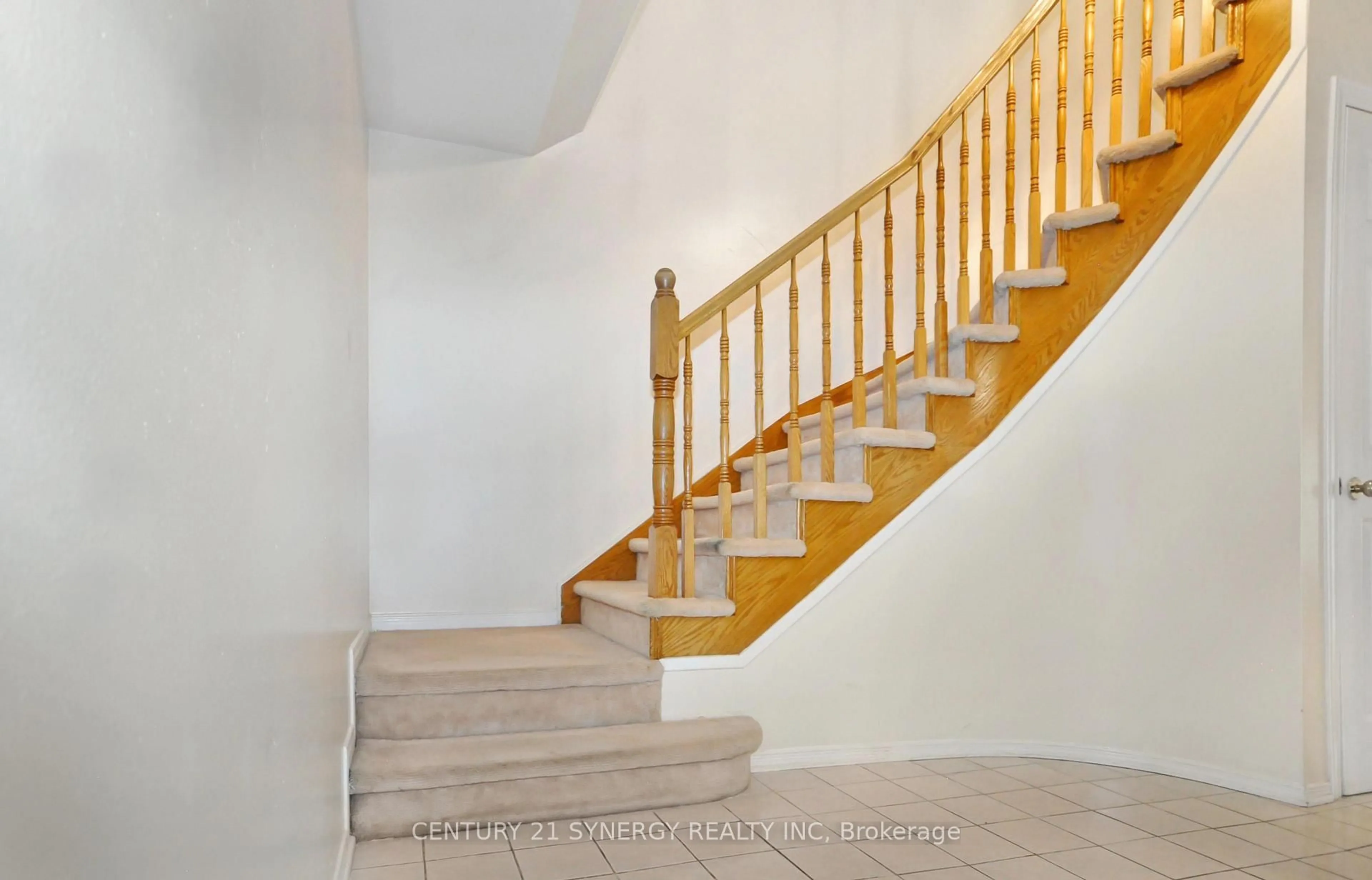 Stairs for 9 Raj Terr, Ottawa Ontario K1G 4T4