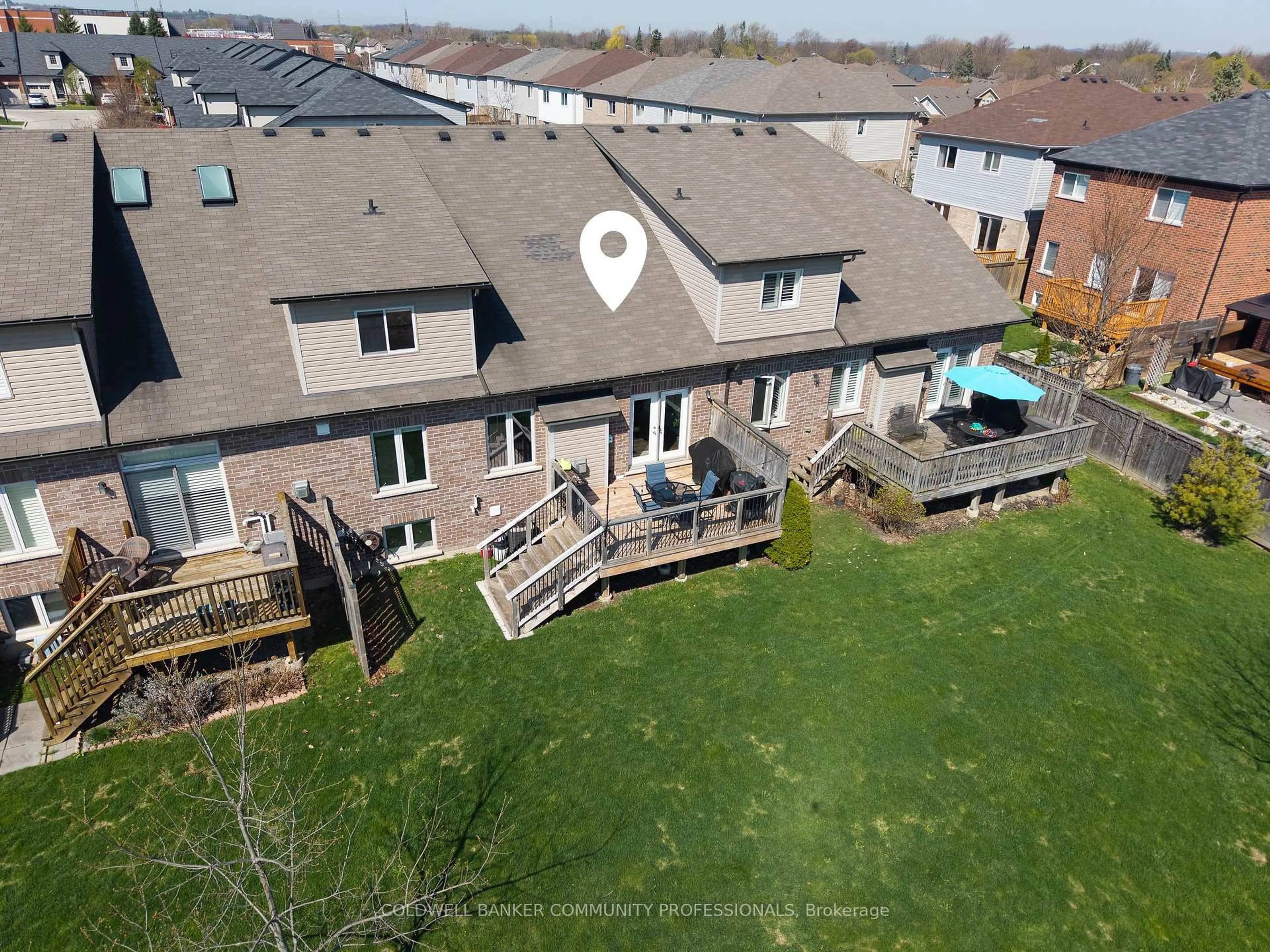 A pic from outside/outdoor area/front of a property/back of a property/a pic from drone, unknown for 53 Redfern Ave #2, Hamilton Ontario L9C 0E2