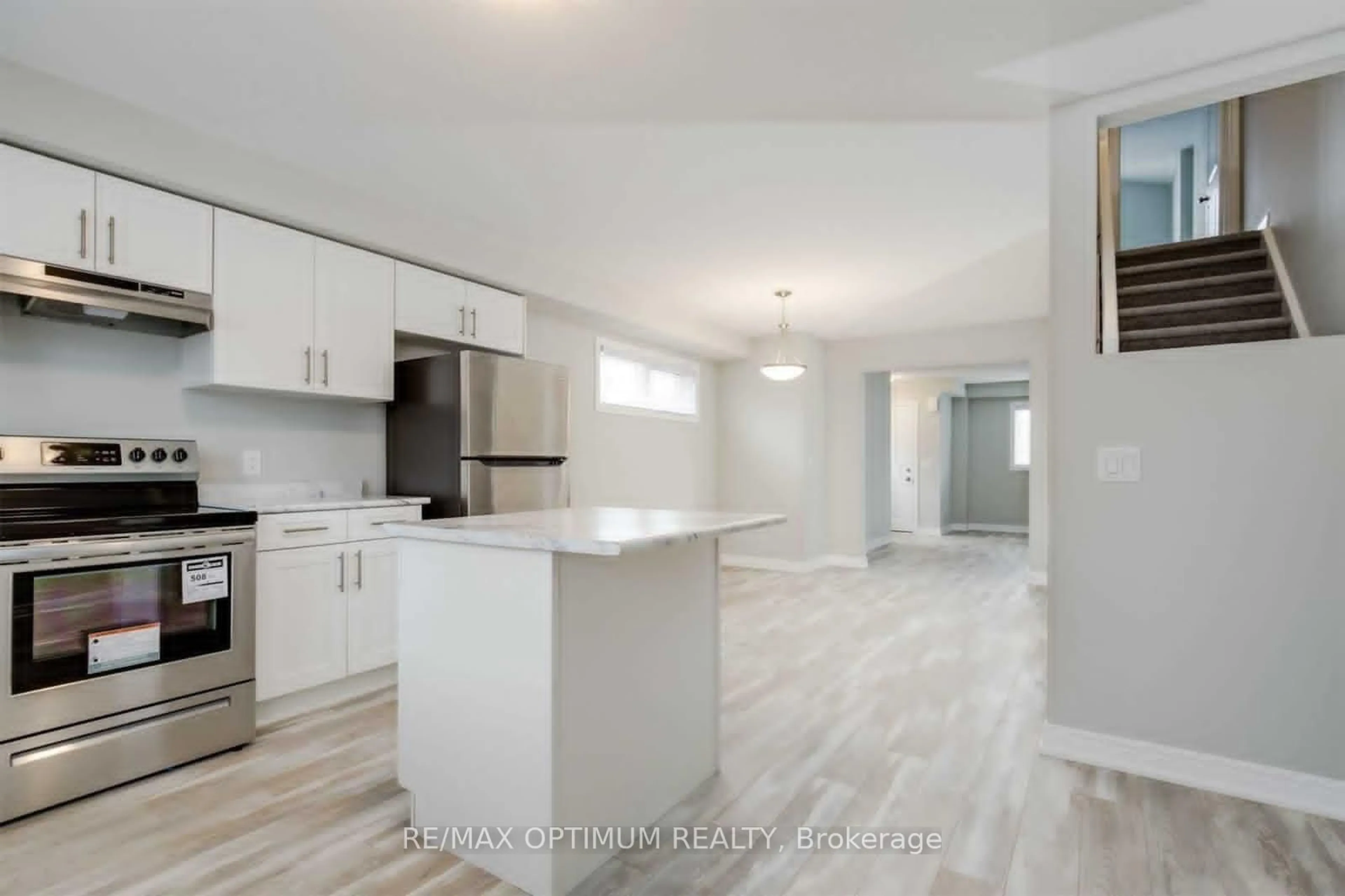 Open concept kitchen, unknown for 7768 Ascot Circ #72, Niagara Falls Ontario L2H 3P9
