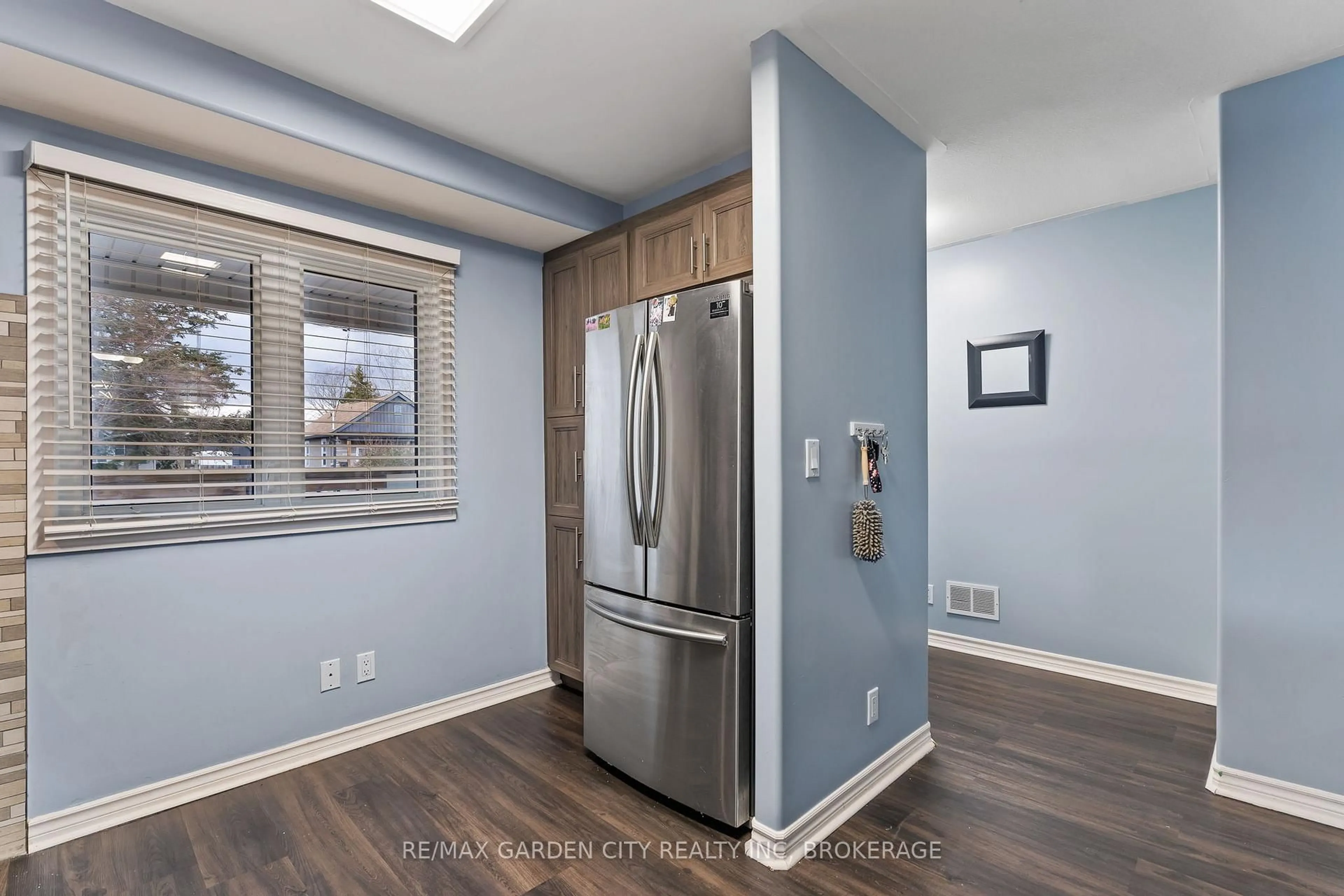 Unknown for 291 ALBERTA St, Welland Ontario L3B 2W1