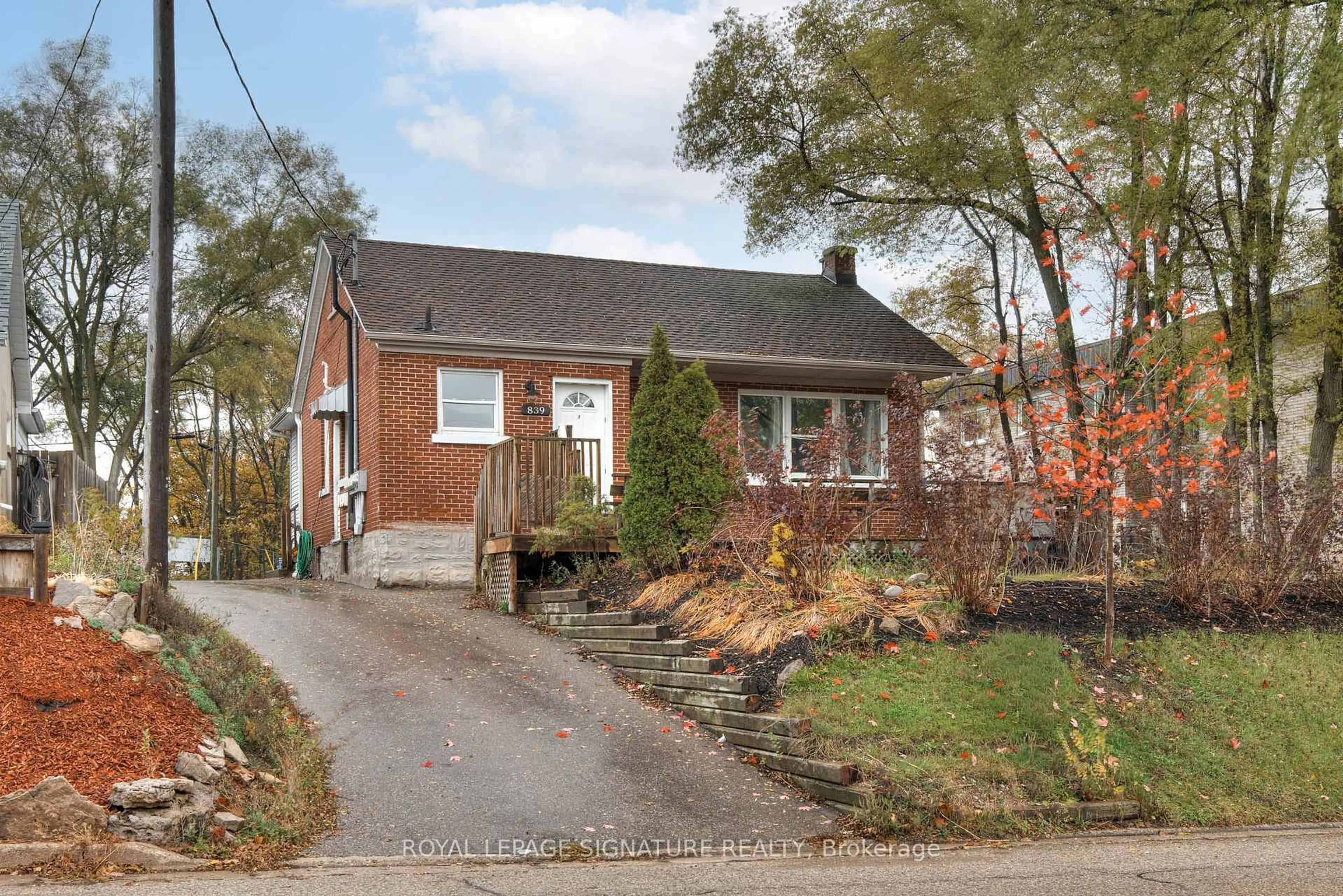 Home with brick exterior material, street for 839 Stirling Ave, Kitchener Ontario N2M 3K4
