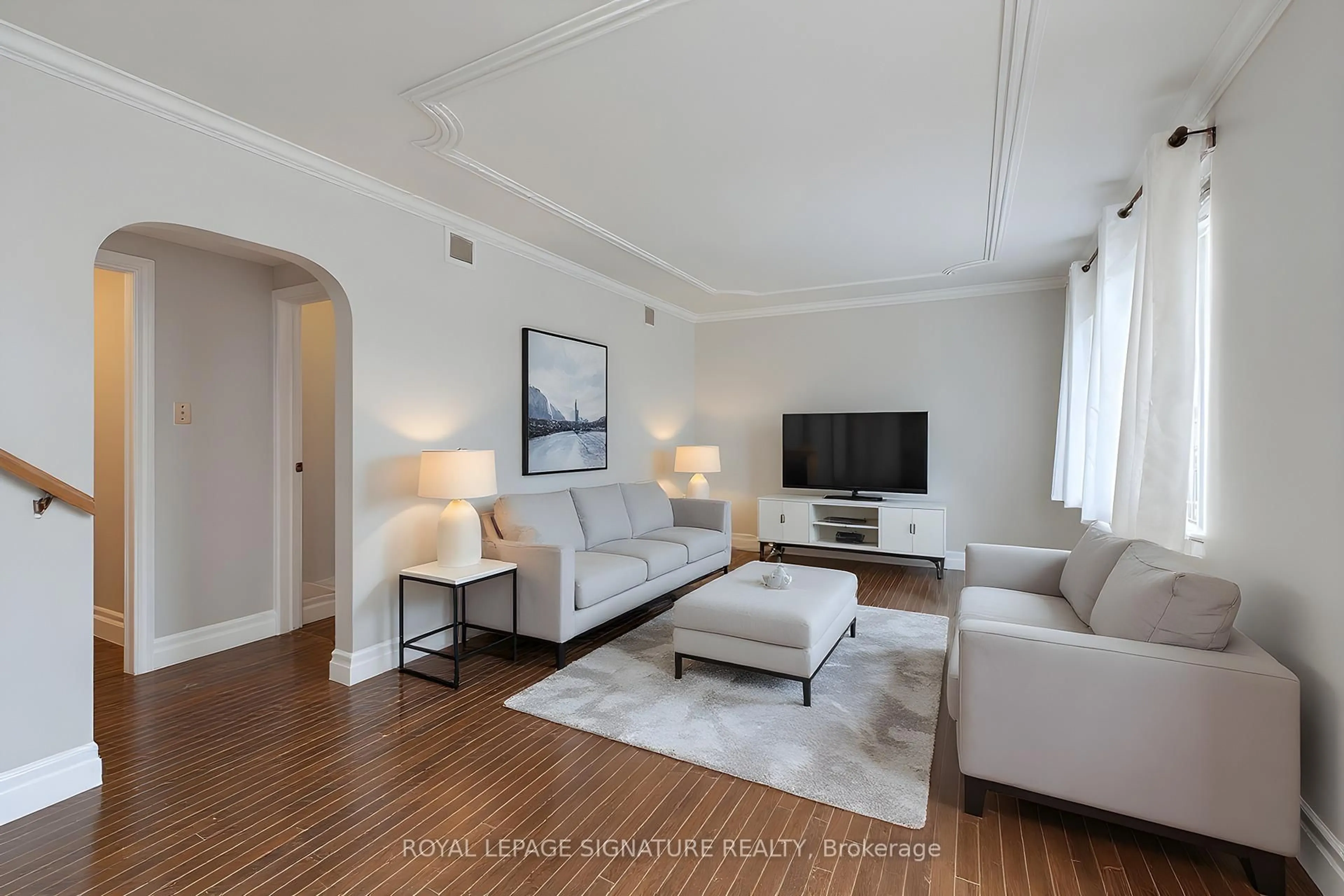 Living room with furniture, unknown for 839 Stirling Ave, Kitchener Ontario N2M 3K4