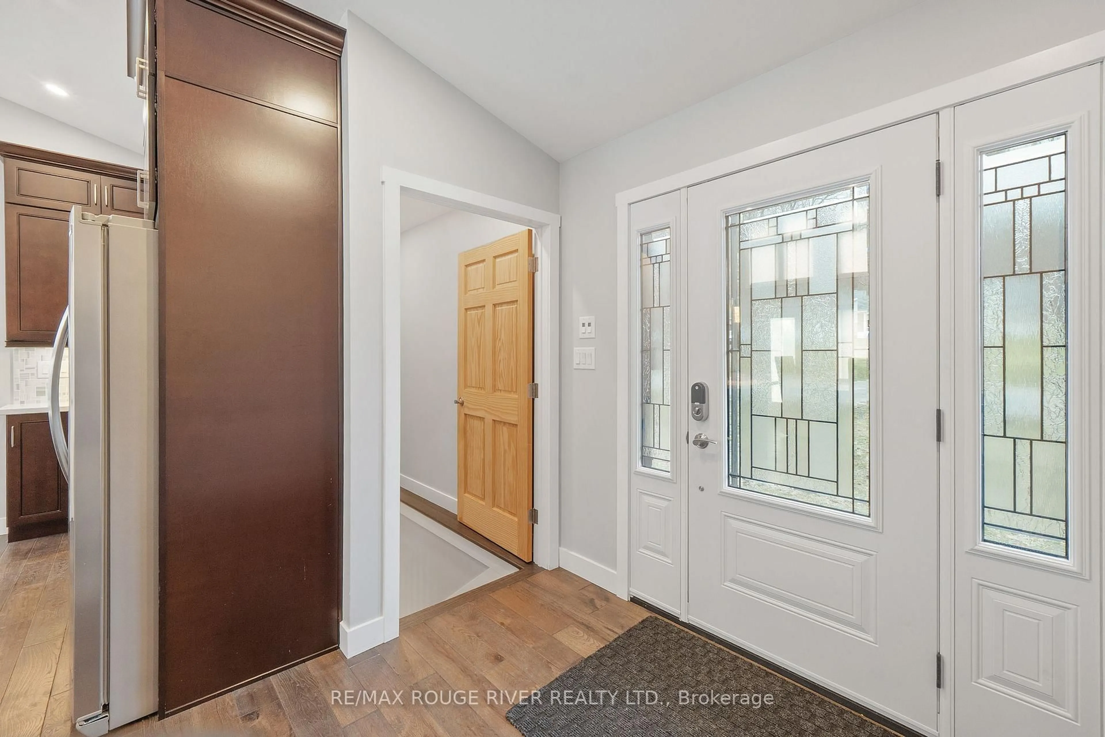 Indoor entryway for 193 Massey Rd, Alnwick/Haldimand Ontario K9A 4J8