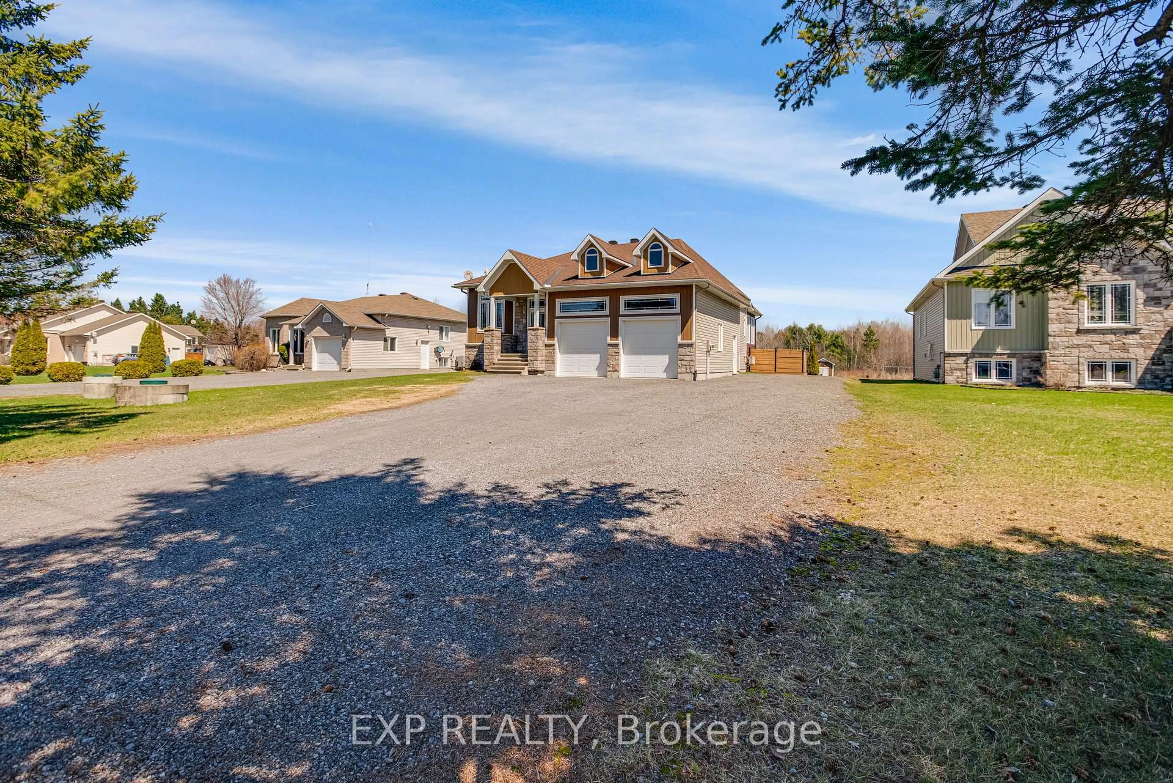 A pic from outside/outdoor area/front of a property/back of a property/a pic from drone, street for 47 BEAVER Lane, The Nation Ontario K0A 2M0