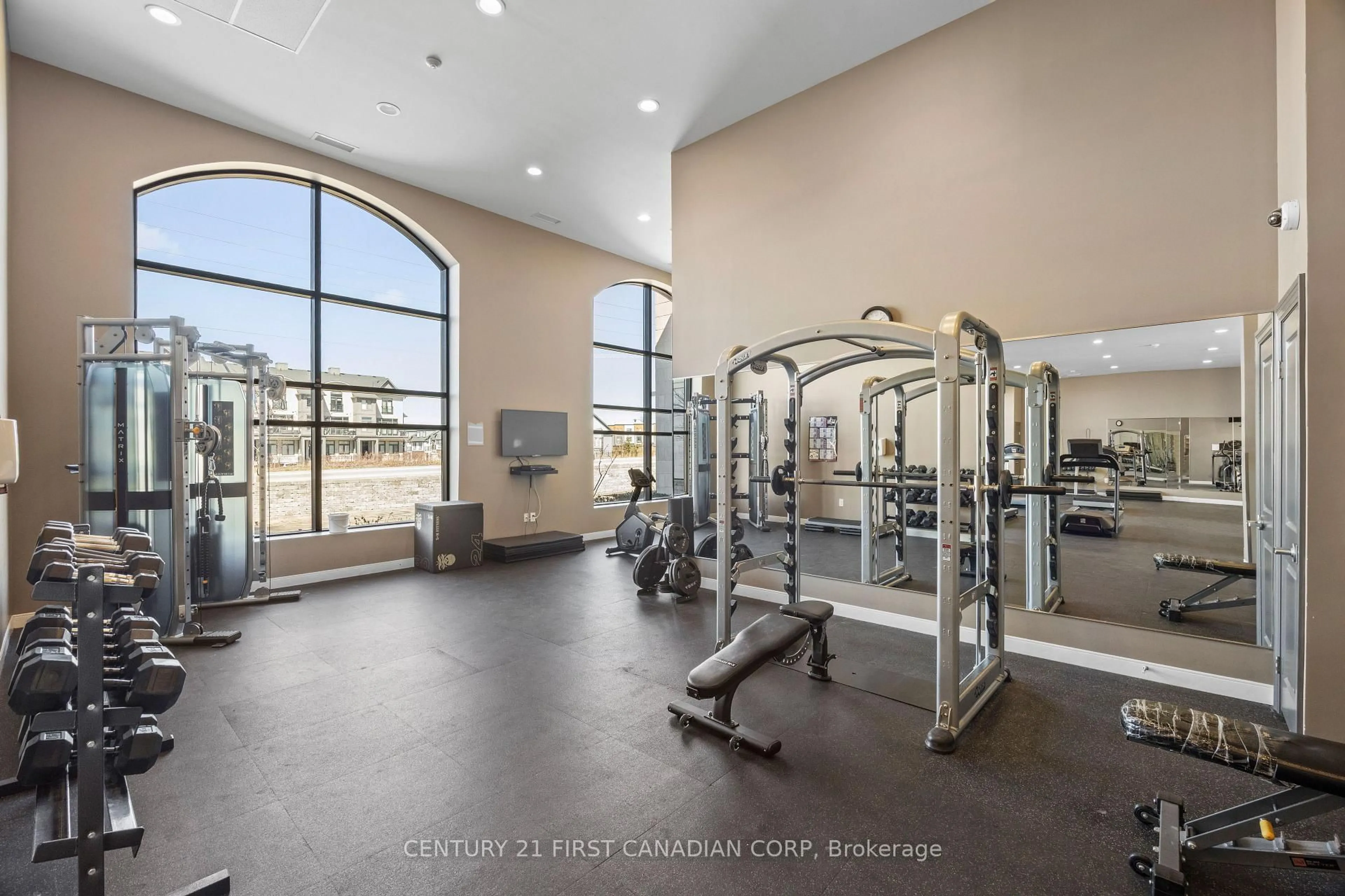 Gym or fitness room for 240 Villagewalk Blvd #605, London North Ontario N6G 0P6
