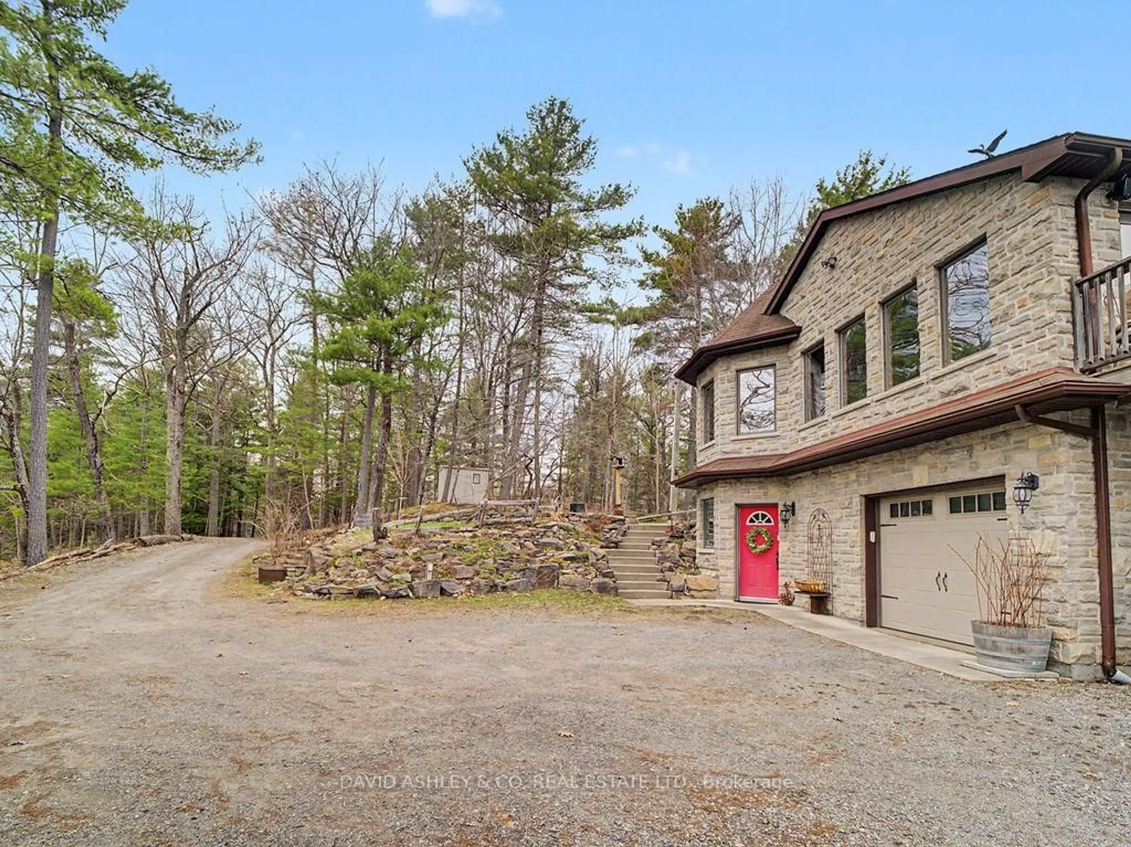A pic from outside/outdoor area/front of a property/back of a property/a pic from drone, street for 941 Jones Falls Rd, Rideau Lakes Ontario K0G 1E0