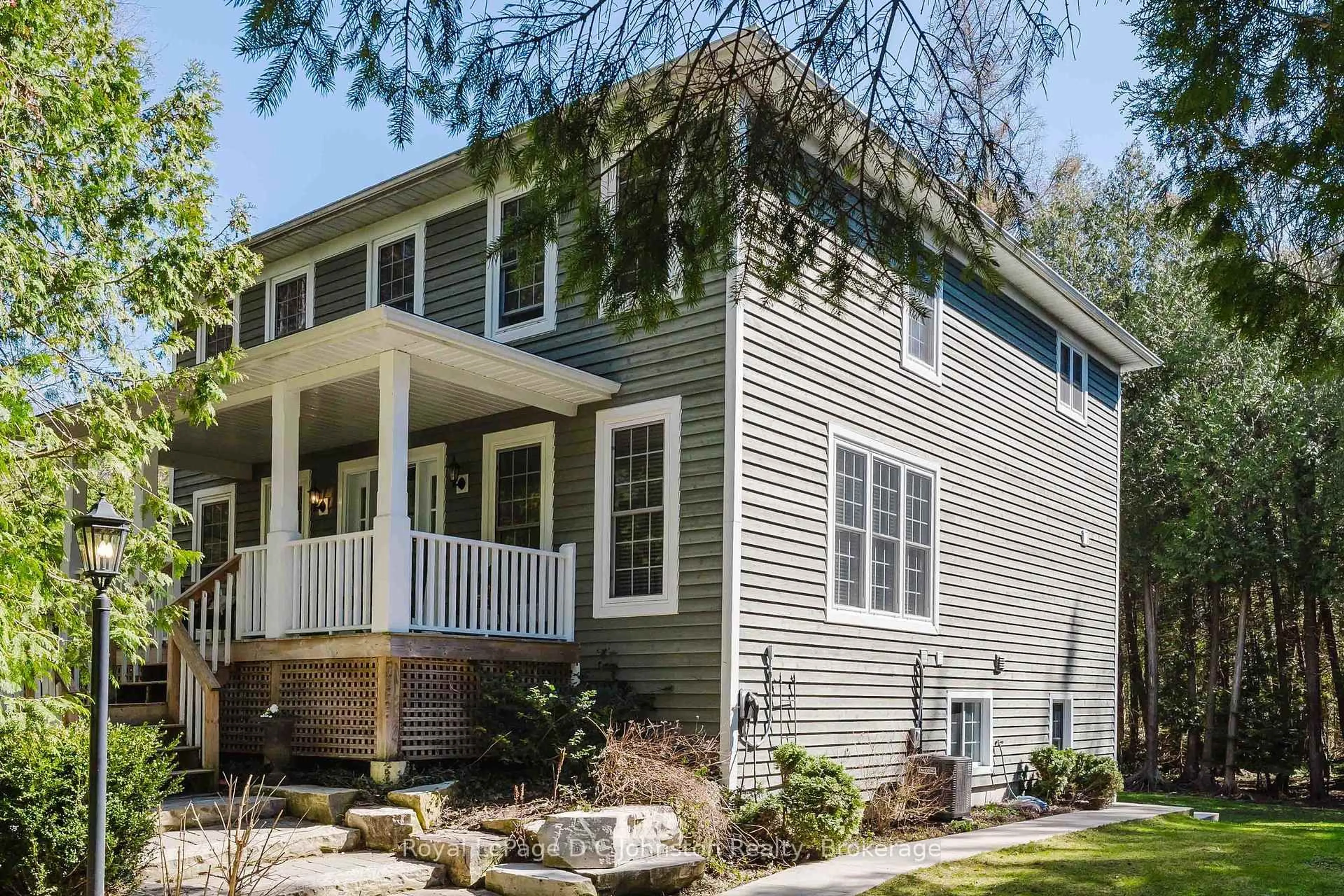 Home with vinyl exterior material, street for 6 Goble Pl, Saugeen Shores Ontario N0H 2C5