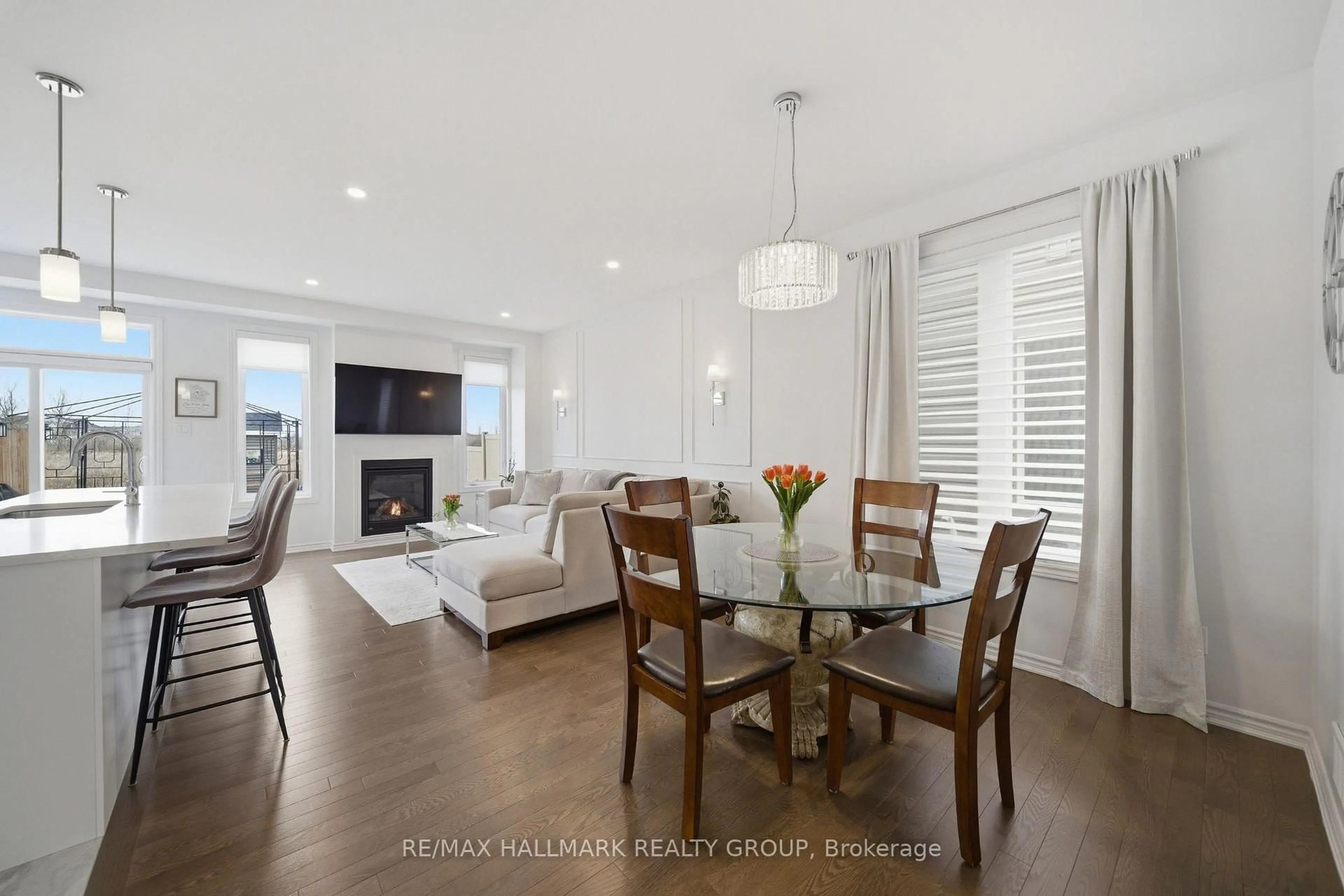 Unknown for 278 Livery St, Stittsville Ontario K2V 0S1