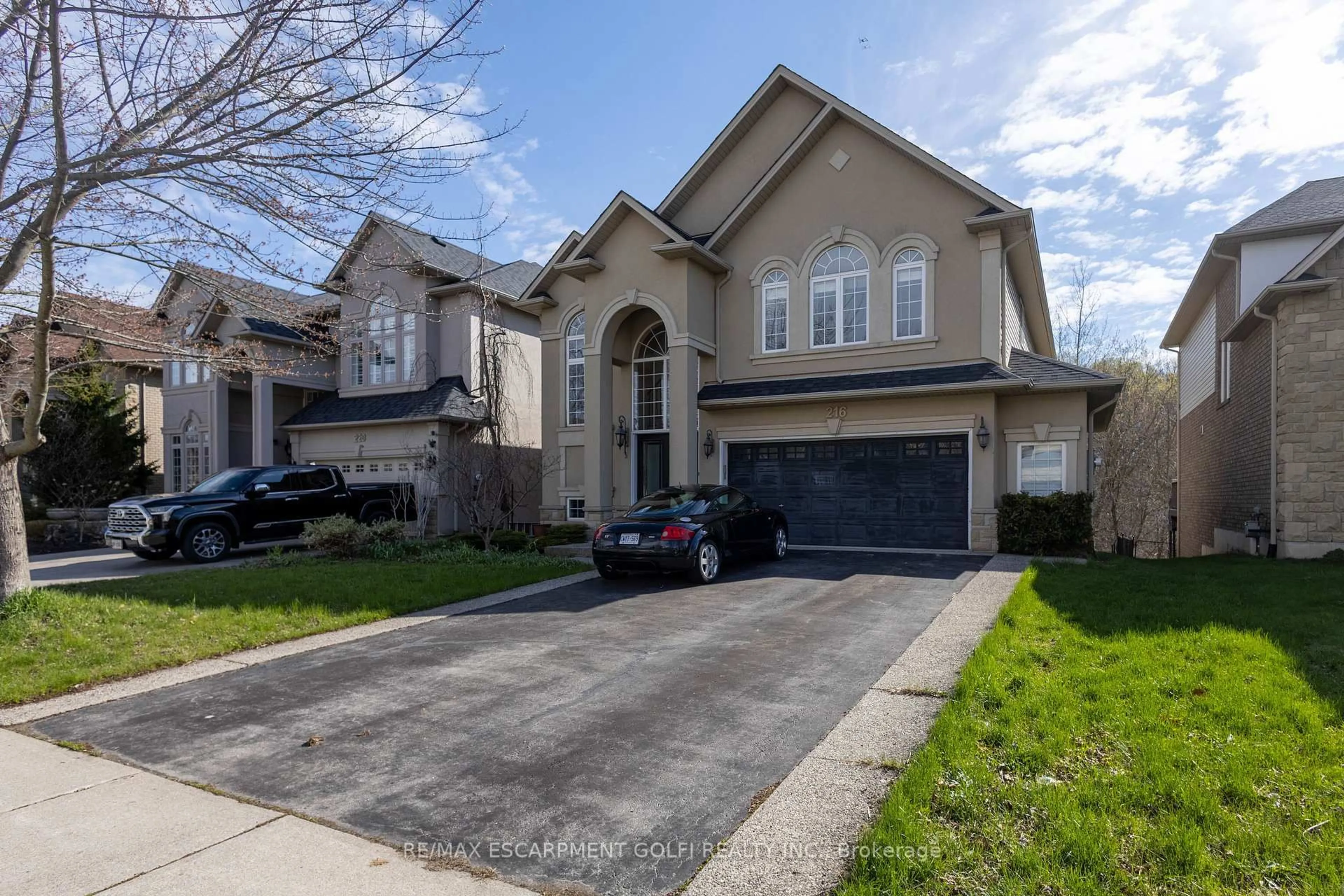 Home with brick exterior material, street for 216 Diiorio Circ, Hamilton Ontario L9K 1T1