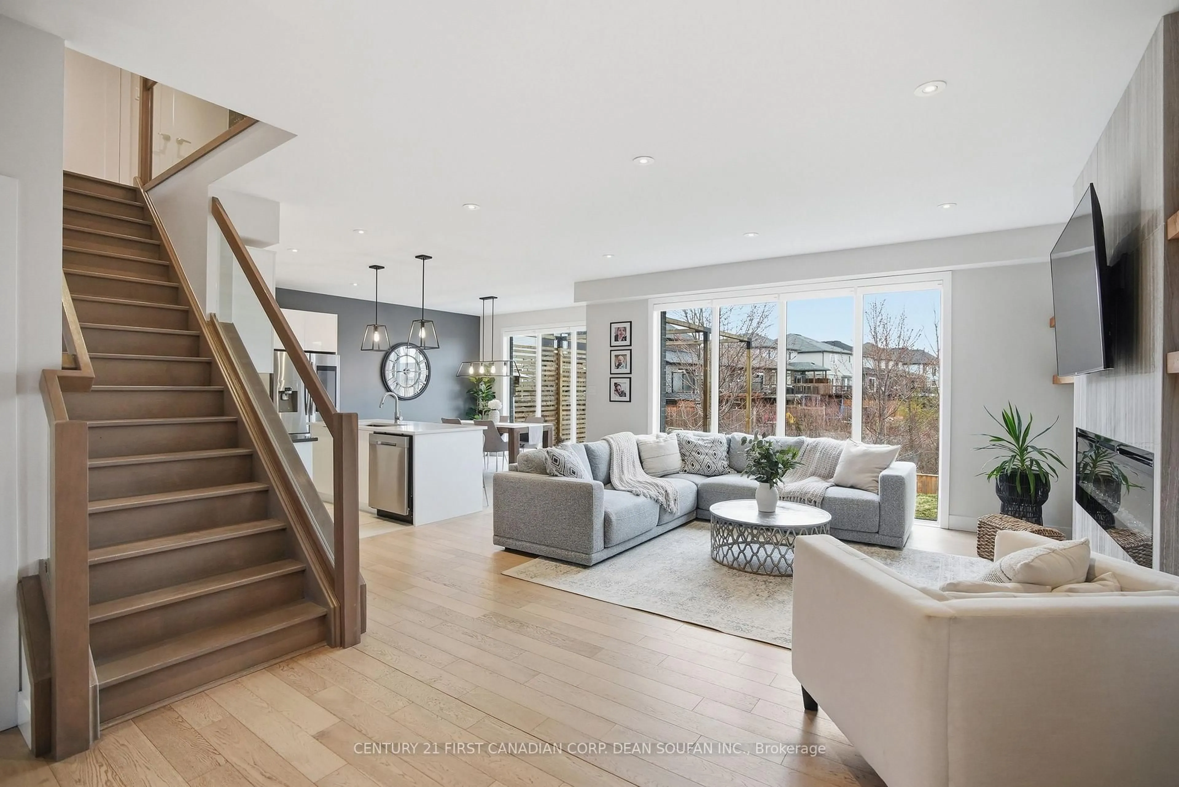 Living room with furniture, unknown for 1778 Dewar Pl, London North Ontario N6G 0L4