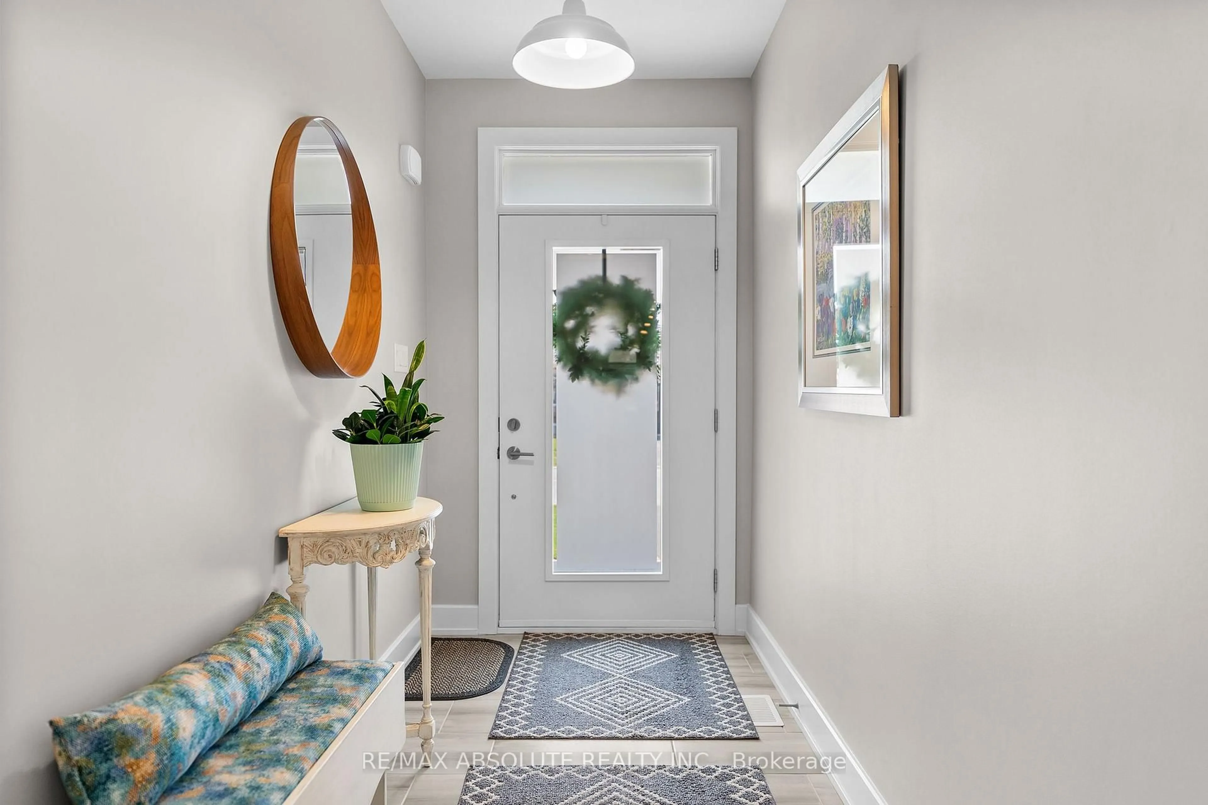 Indoor entryway for 22 Ernie Godin Way, Arnprior Ontario K7S 0J5