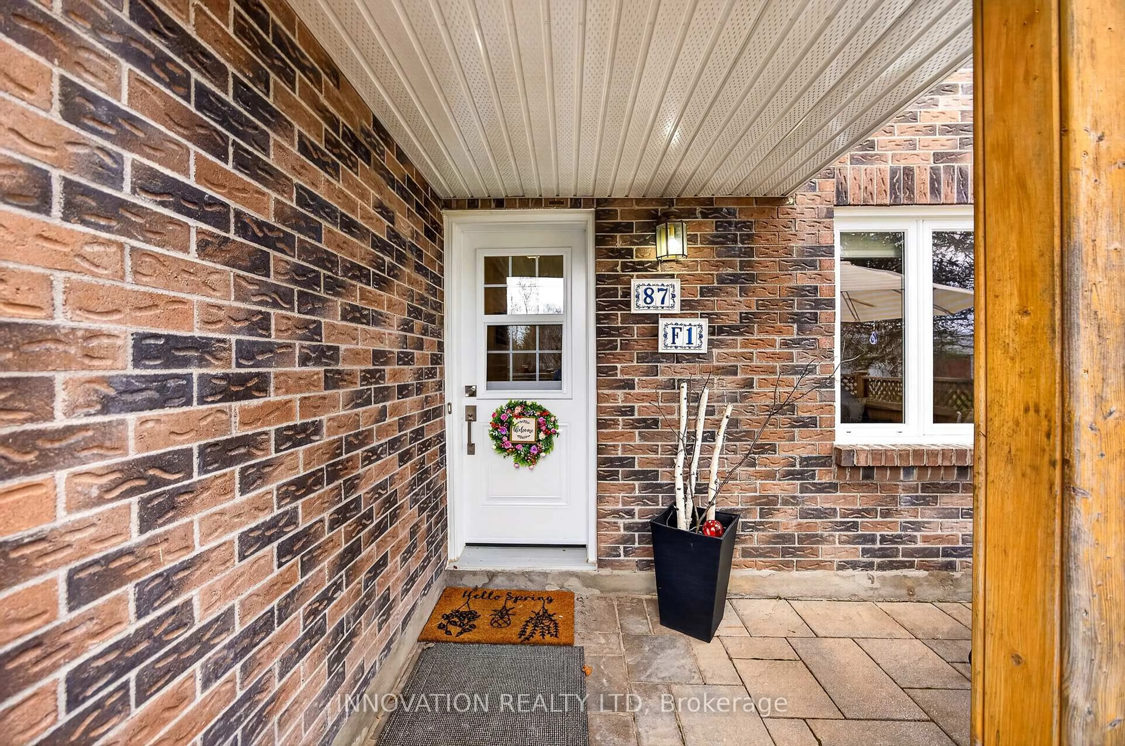 Indoor entryway for 87 Findlay Ave #F1, Carleton Place Ontario K7C 4G6