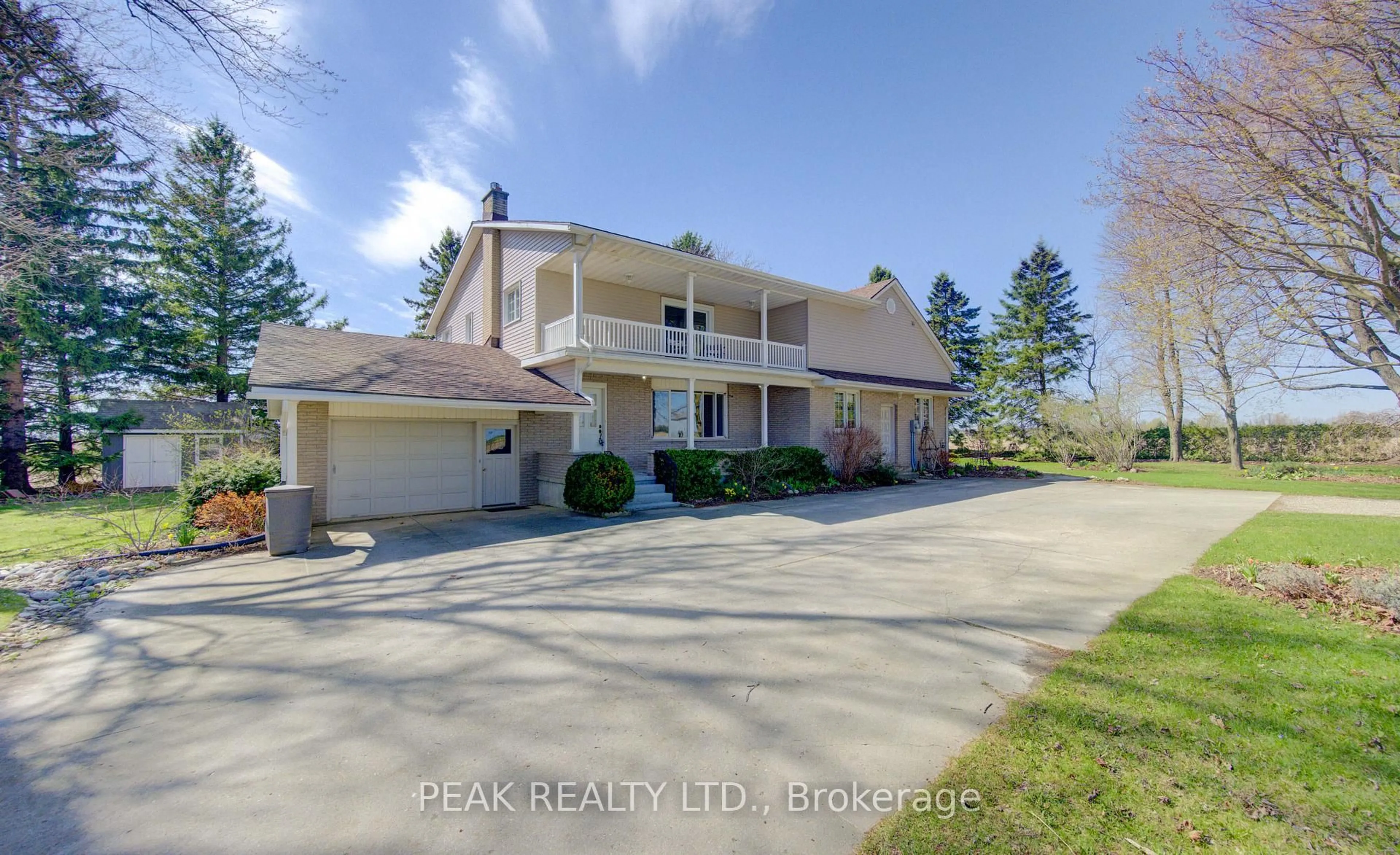 A pic from outside/outdoor area/front of a property/back of a property/a pic from drone, unknown for 3498 Rd 109, Perth East Ontario N0B 2R0