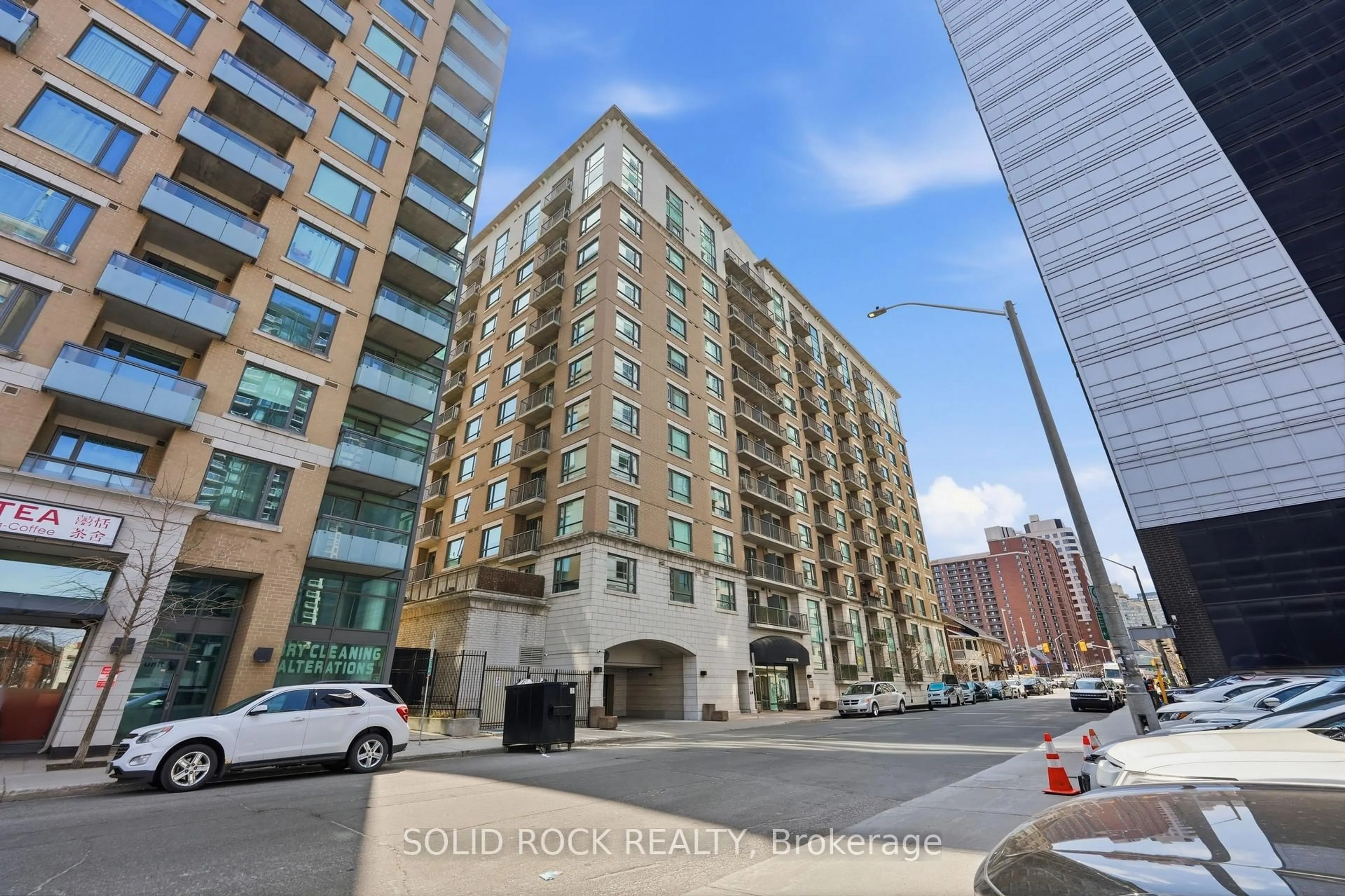 Unknown for 200 Besserer St #910, Ottawa Ontario K1N 0A7