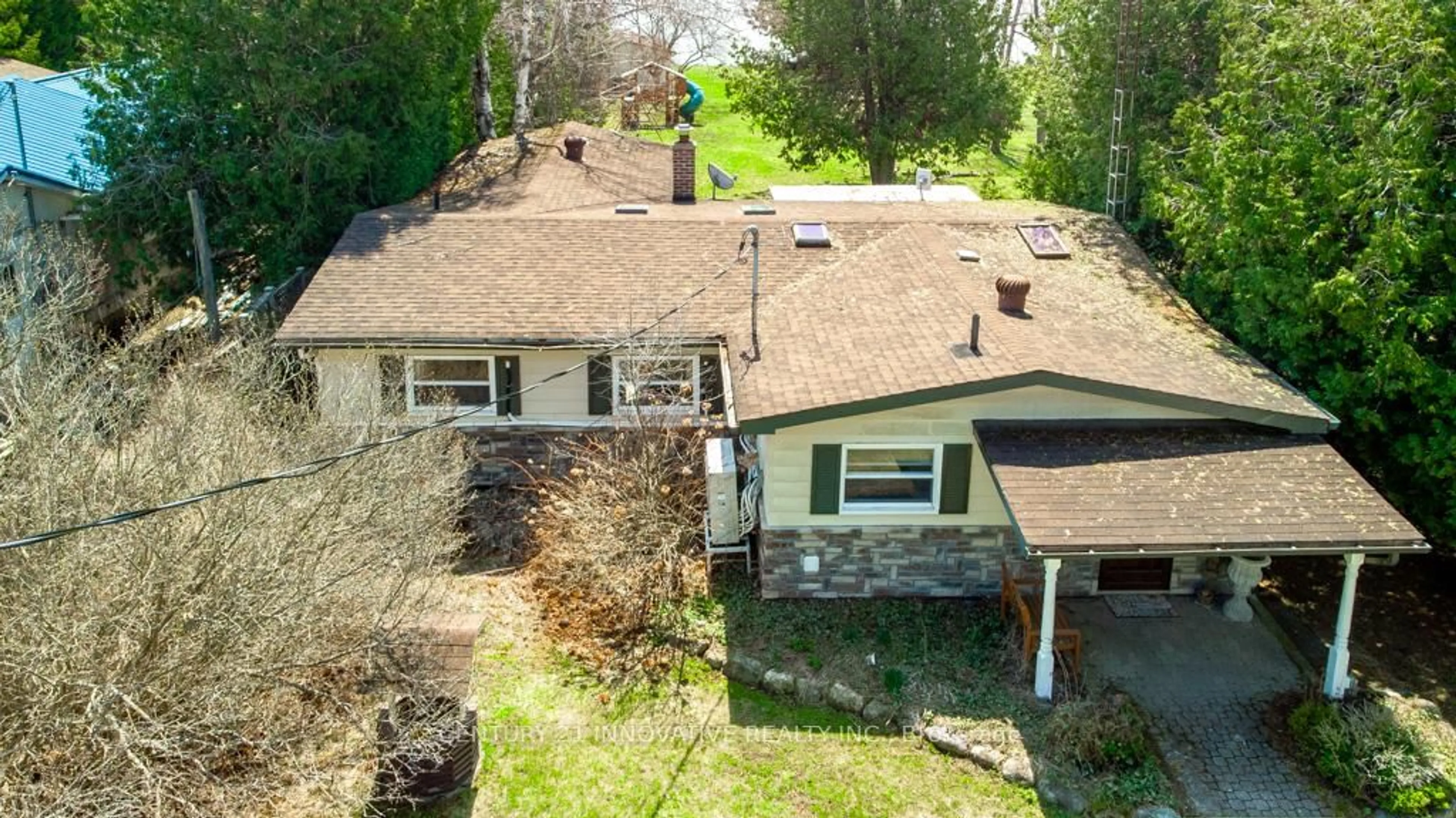 A pic from outside/outdoor area/front of a property/back of a property/a pic from drone, street for 159 Mcguire Beach Rd, Kawartha Lakes Ontario K0M 2B0