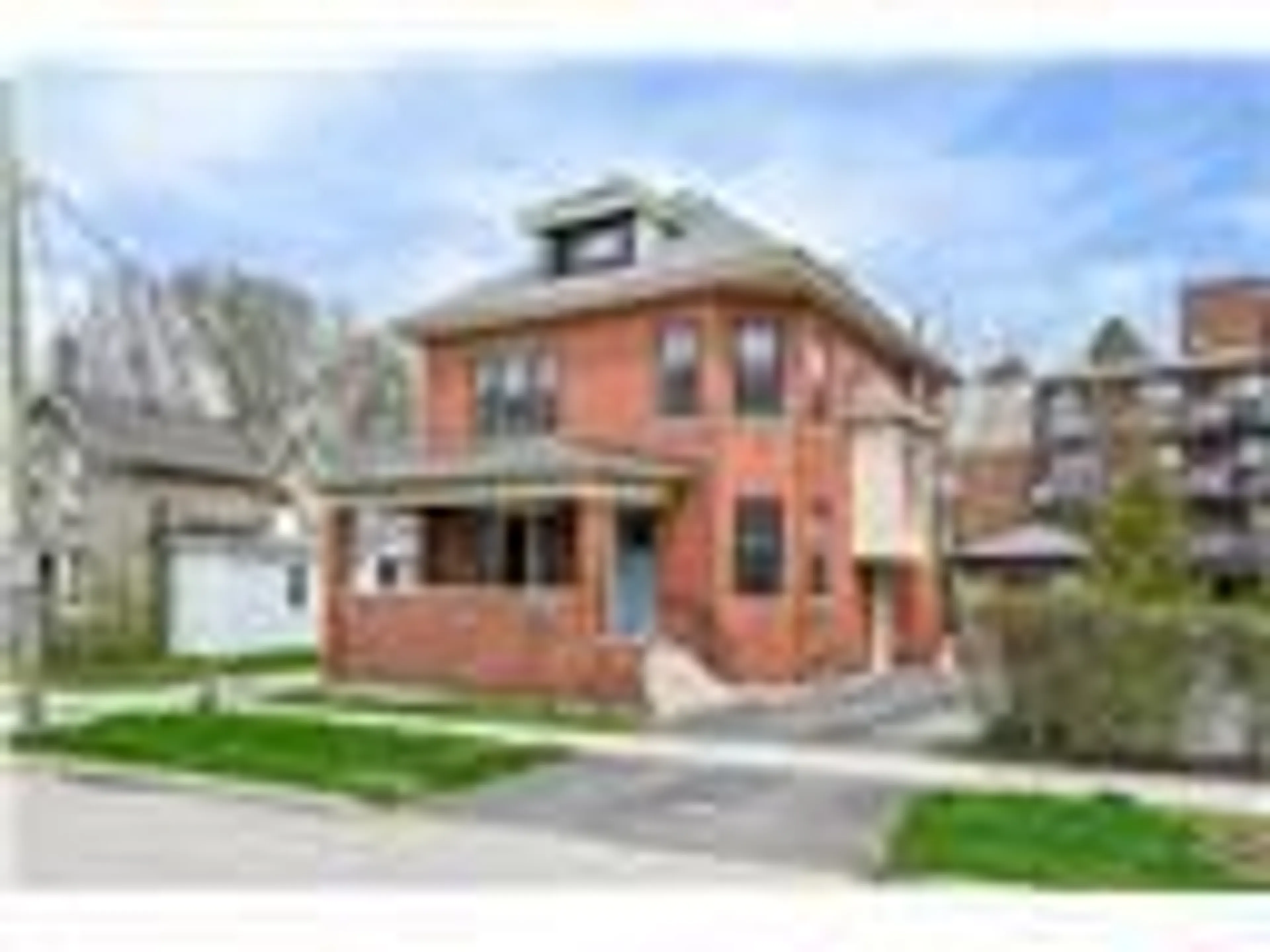 Home with brick exterior material, street for 5 FLEET St, Brantford Ontario N3T 3S8