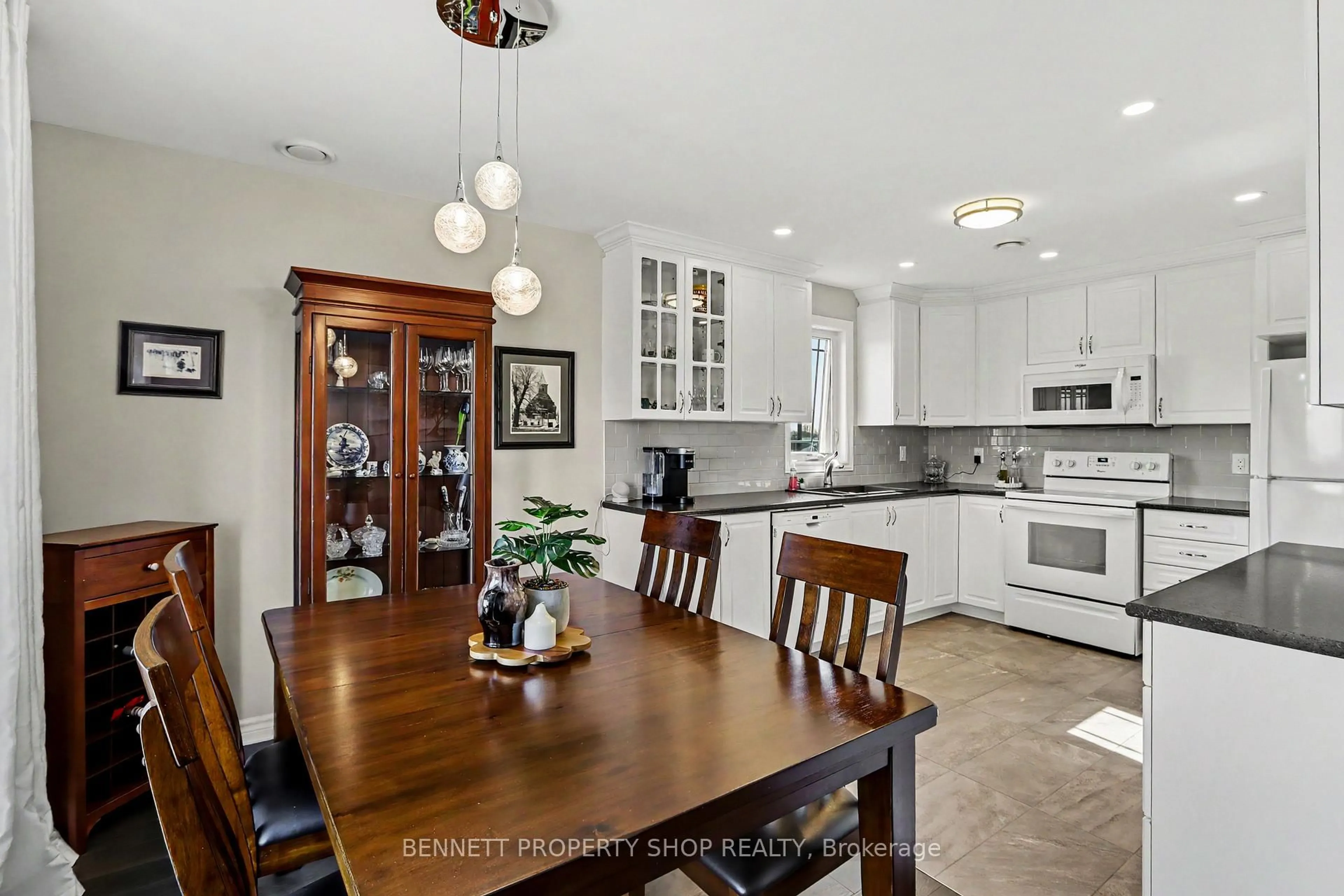 Open concept kitchen, ceramic/tile floor for 340 Tribeca Private #13, Ottawa Ontario K2J 6B4