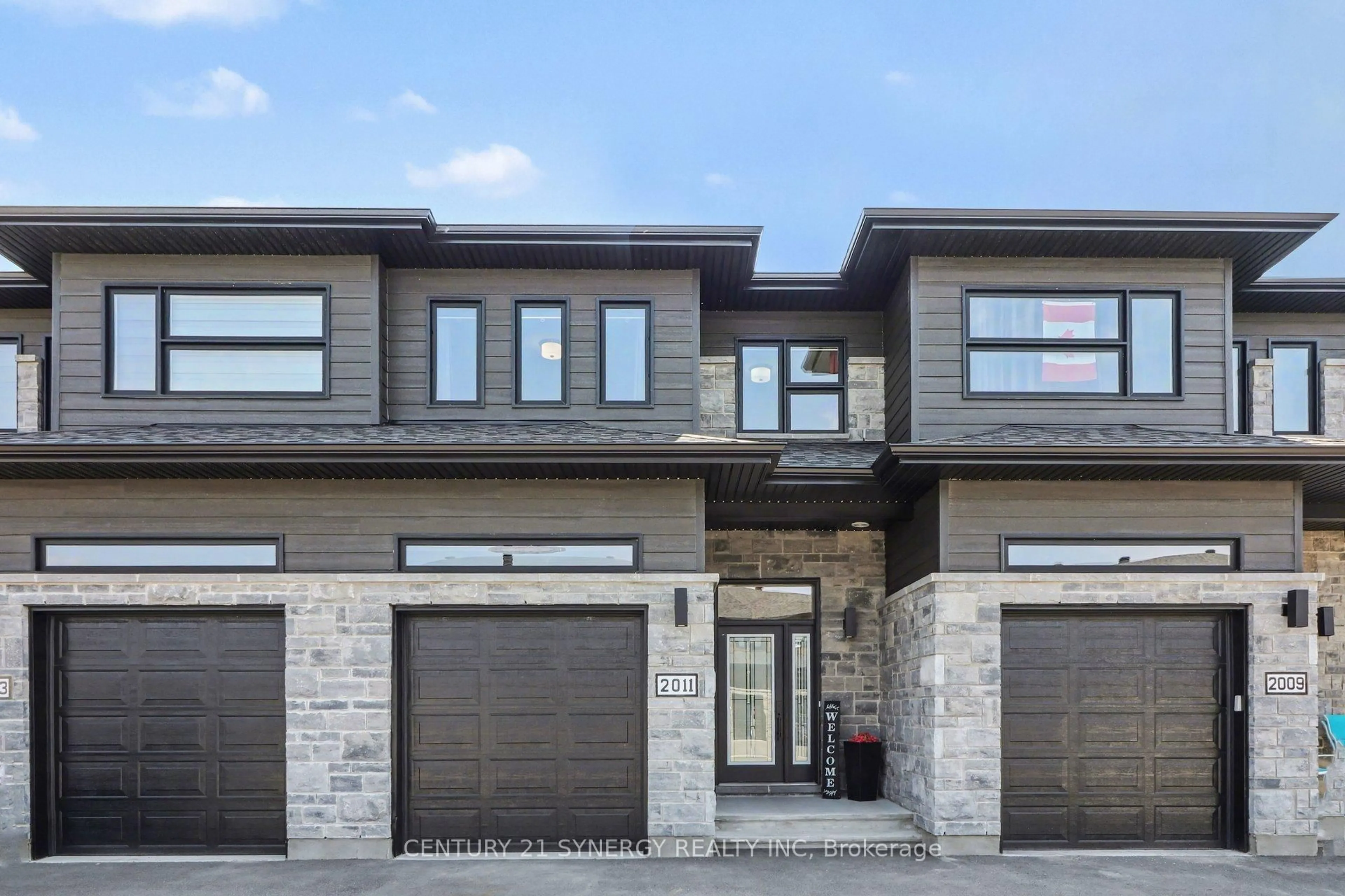 Home with brick exterior material, street for 2011 Berne St, Russell Ontario K0A 1W0