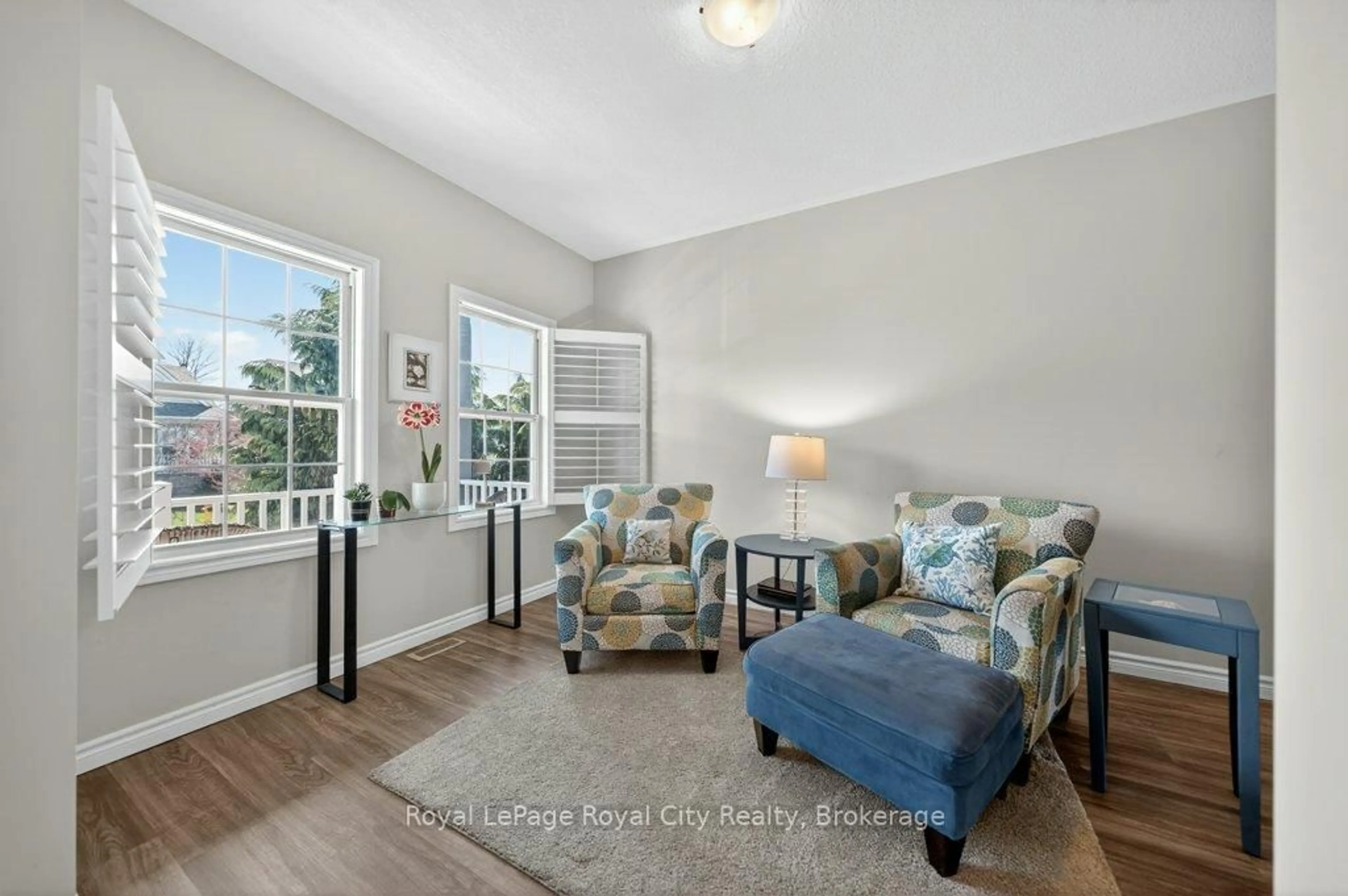 Living room with furniture, unknown for 120 Winston St, Guelph/Eramosa Ontario N0B 2K0