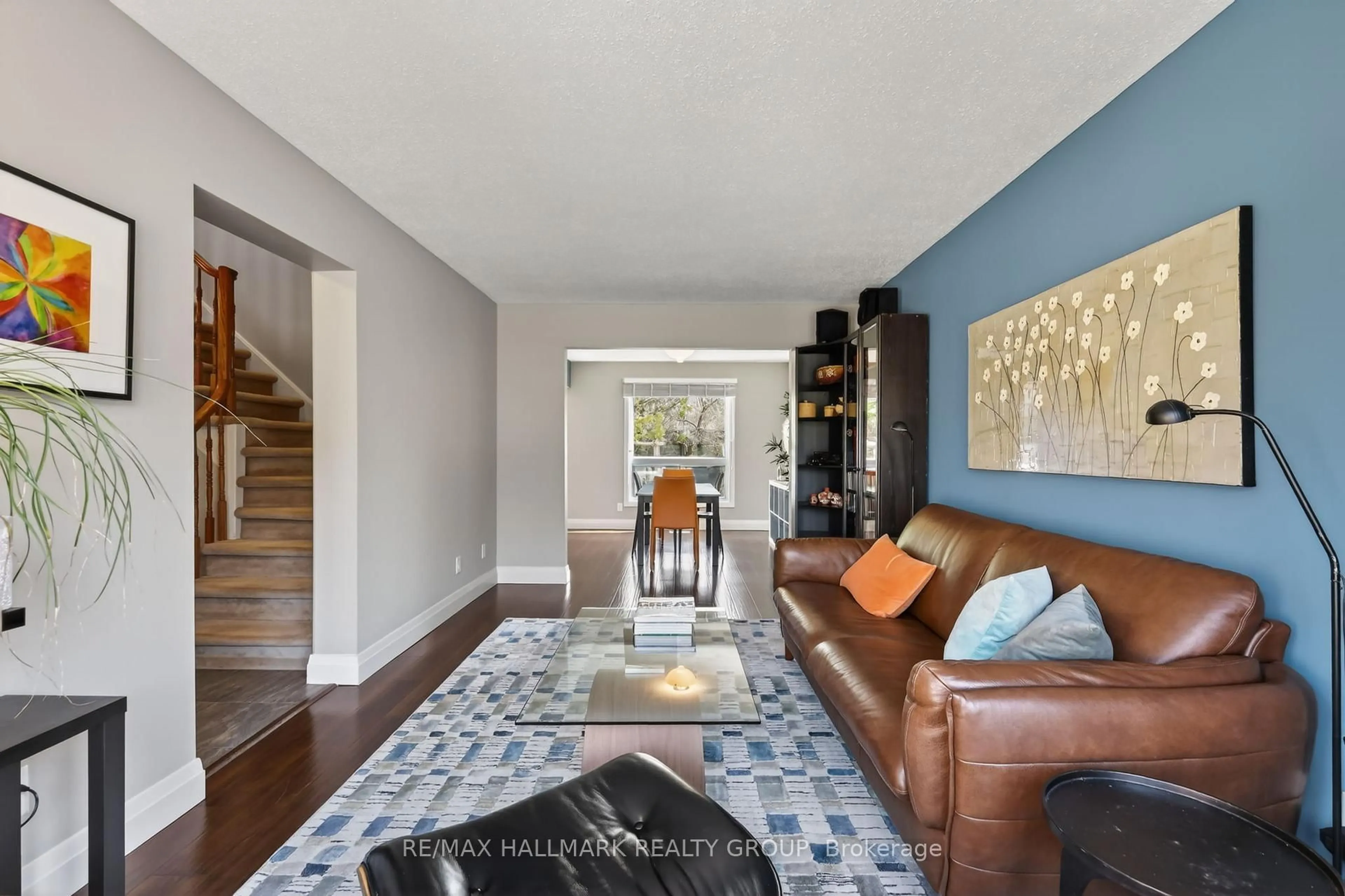 Living room with furniture, unknown for 79 Dossetter Way, Ottawa Ontario K1G 4S7