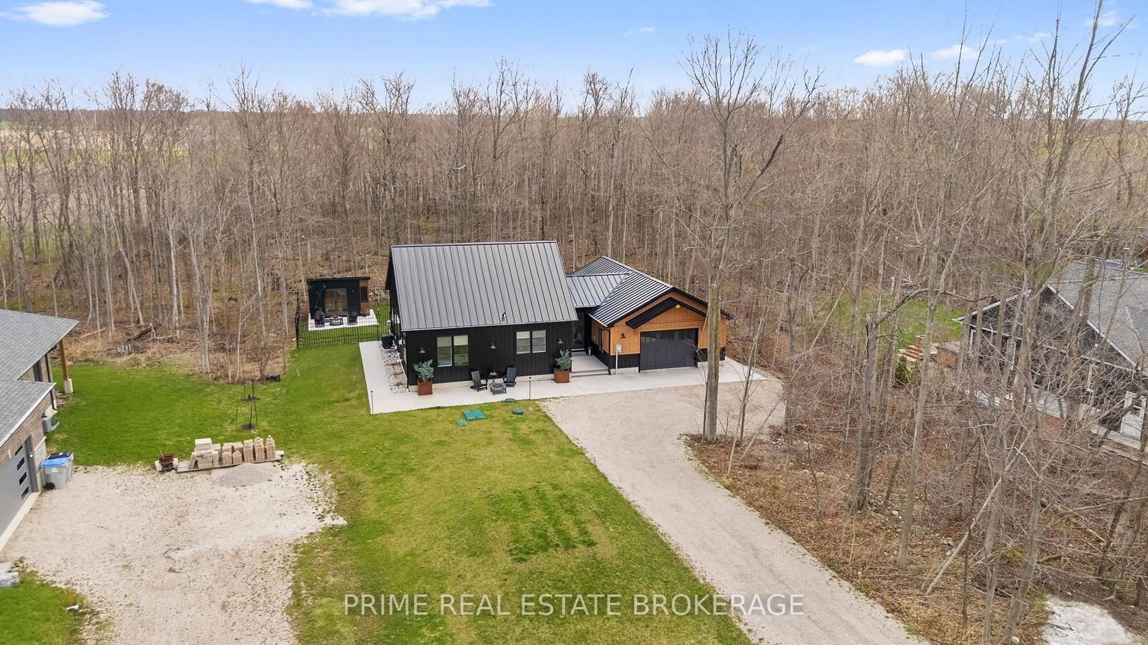 A pic from outside/outdoor area/front of a property/back of a property/a pic from drone, water/lake/river/ocean view for 74356 Driftwood Dr, Bluewater Ontario N0M 1G0