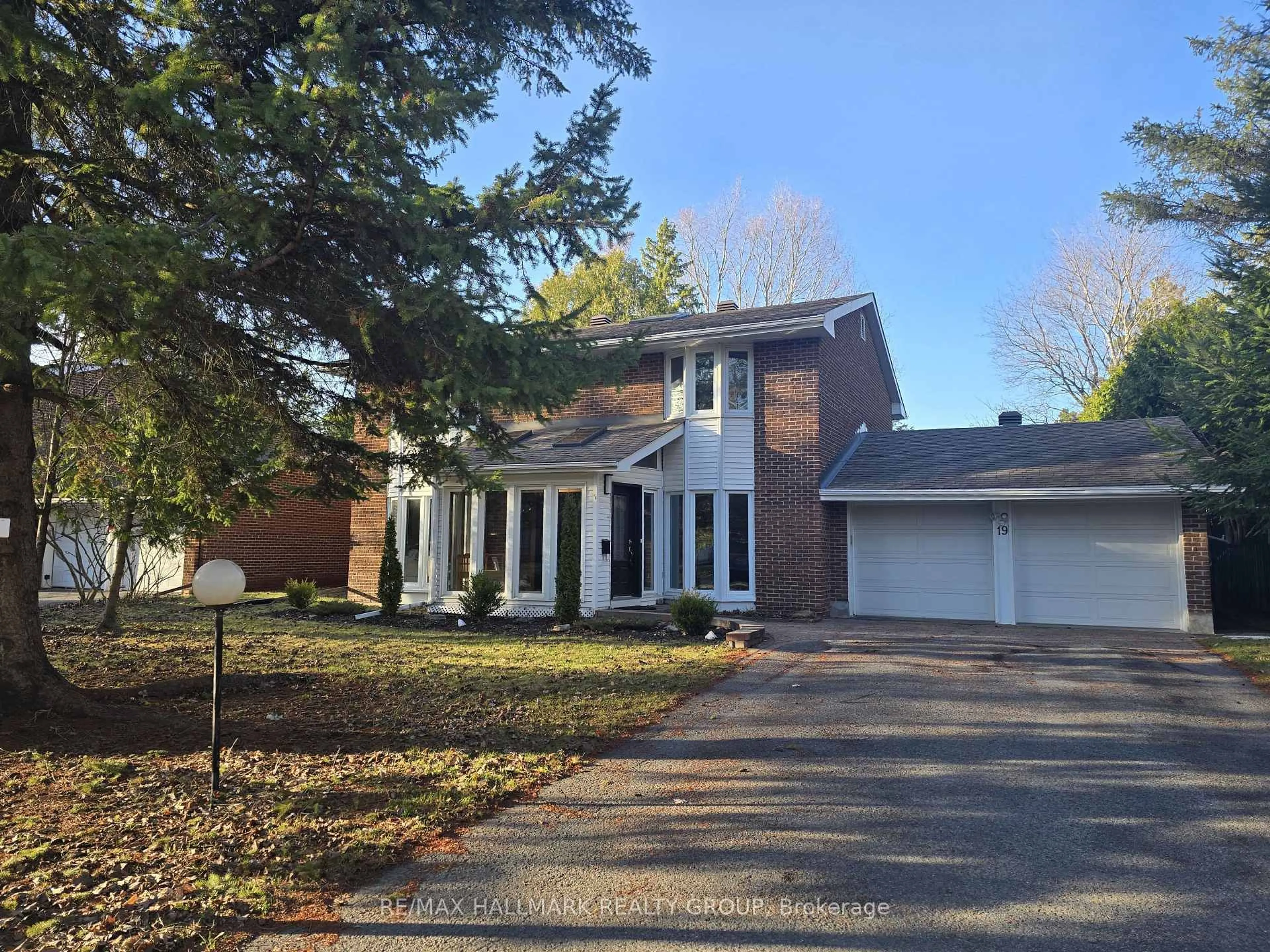 Home with brick exterior material, street for 19 Kingsford Cres, Ottawa Ontario K2K 1T5