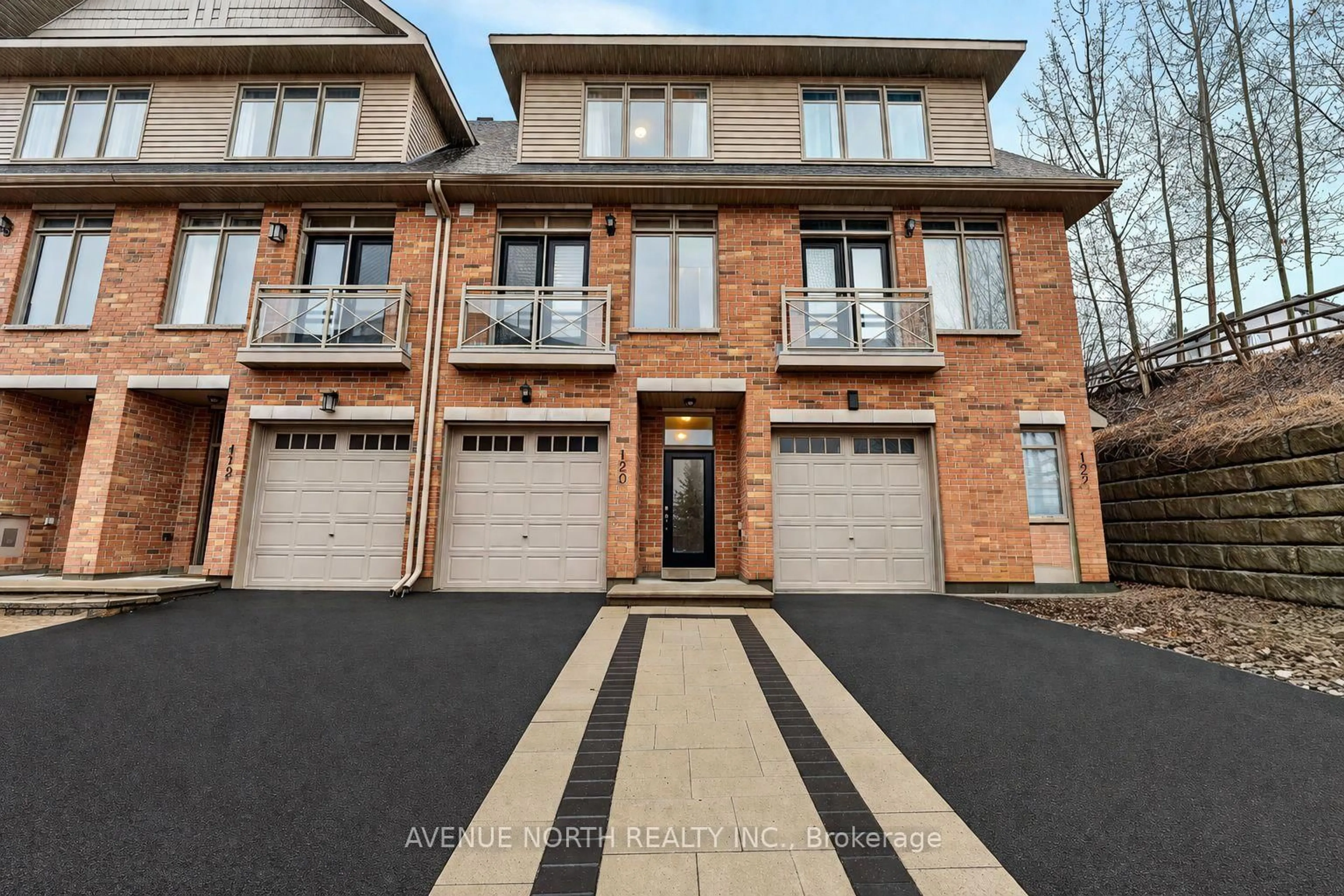 Home with brick exterior material, street for 120 Lionel Private, Ottawa Ontario K4A 0X1
