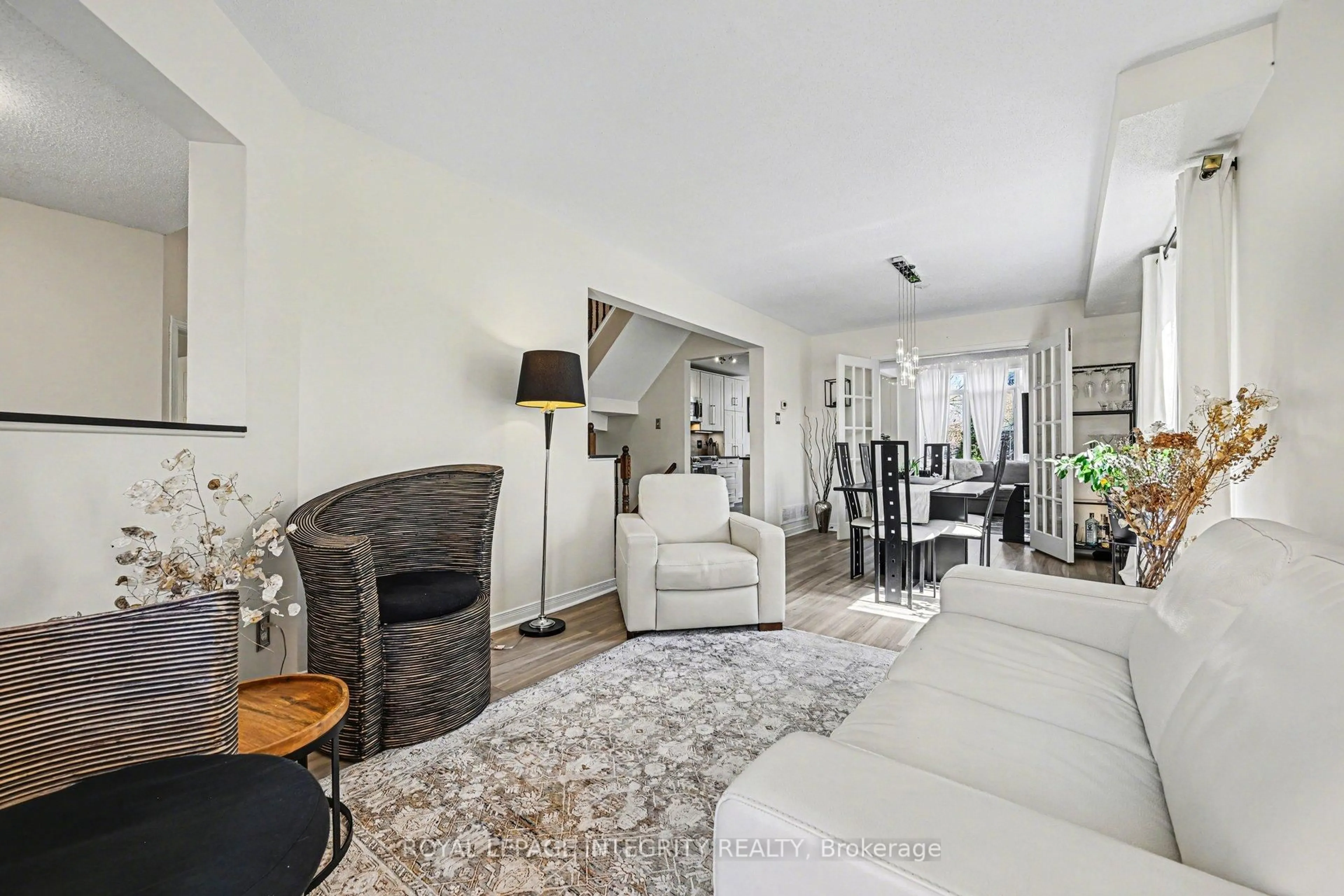 Living room with furniture, unknown for 52 Kincardine Dr, Ottawa Ontario K2V 1B3