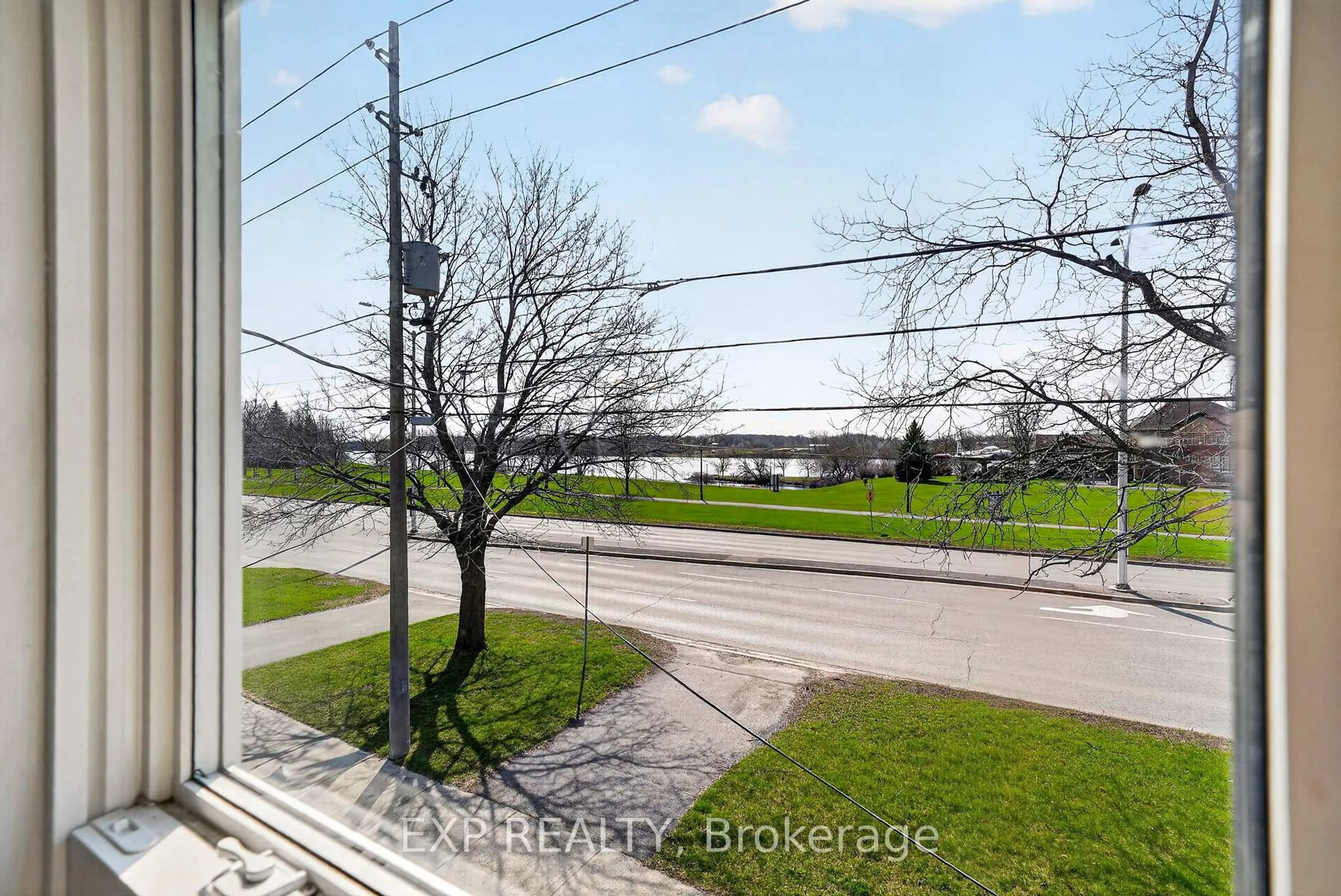 Unknown for 231 Water St, Cornwall Ontario K6J 1A4