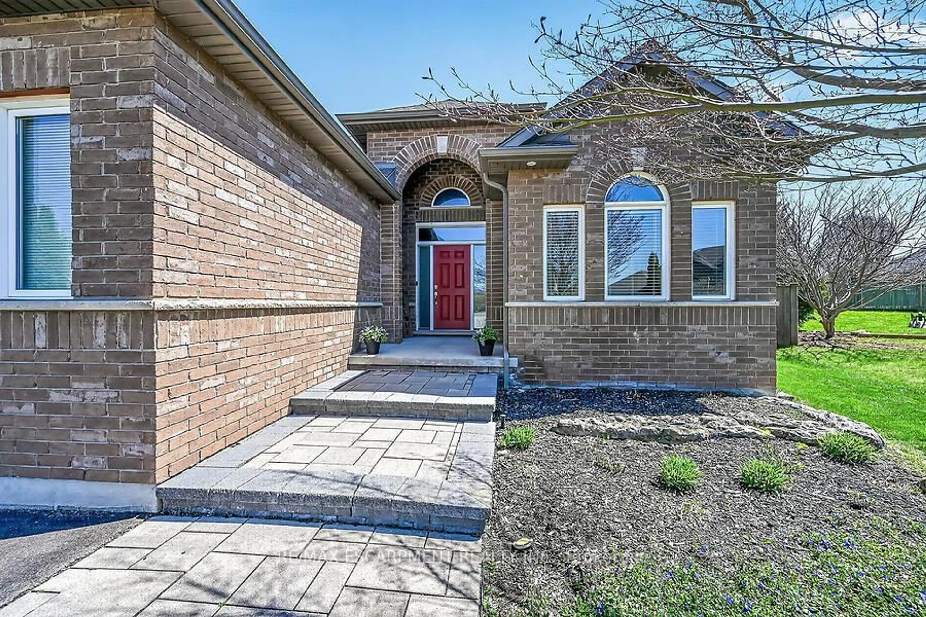 Home with brick exterior material, street for 19 Lampman Dr, Pelham Ontario L0S 1C0