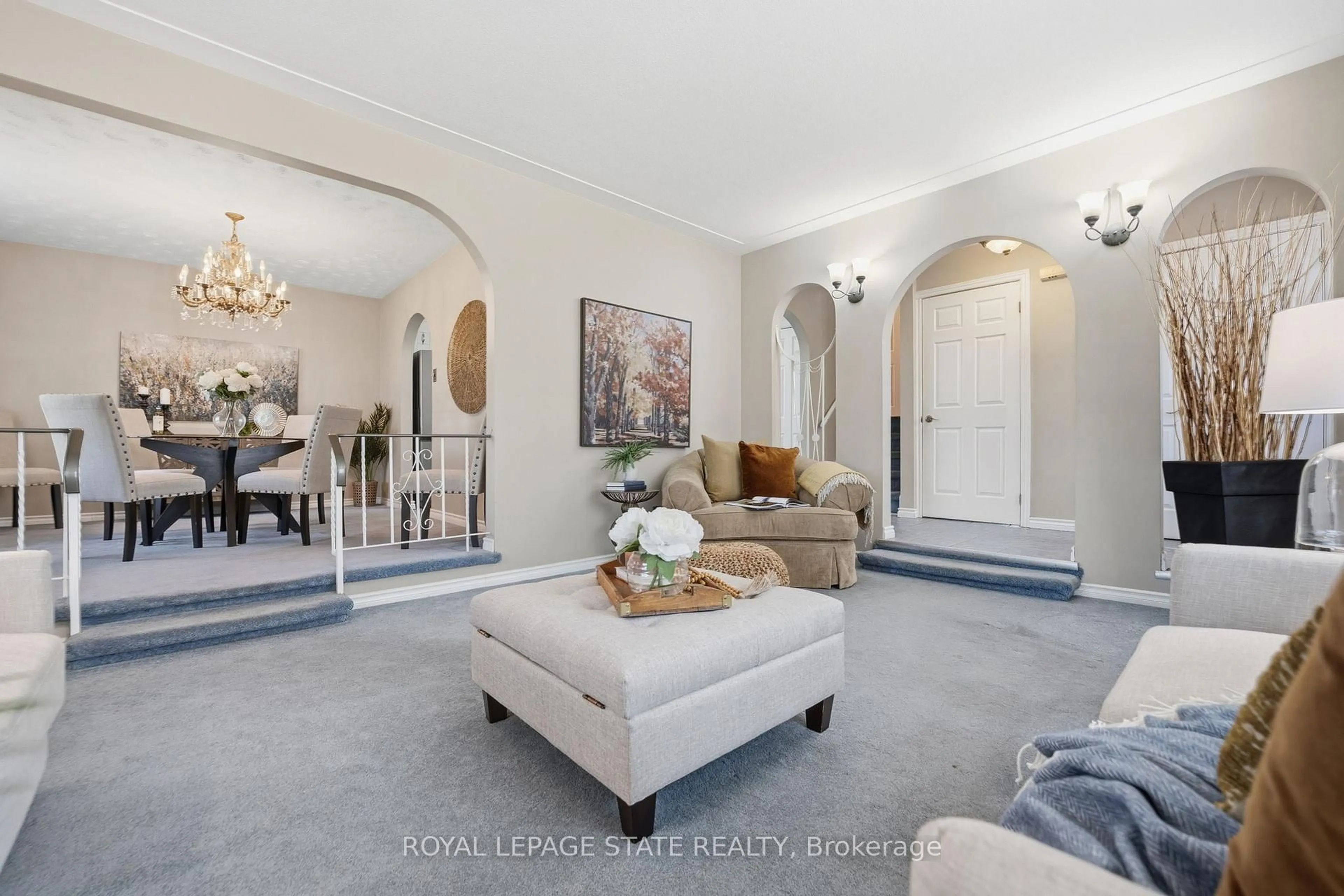 Living room with furniture, unknown for 515 Golf Club Rd, Hamilton Ontario L0R 1P0