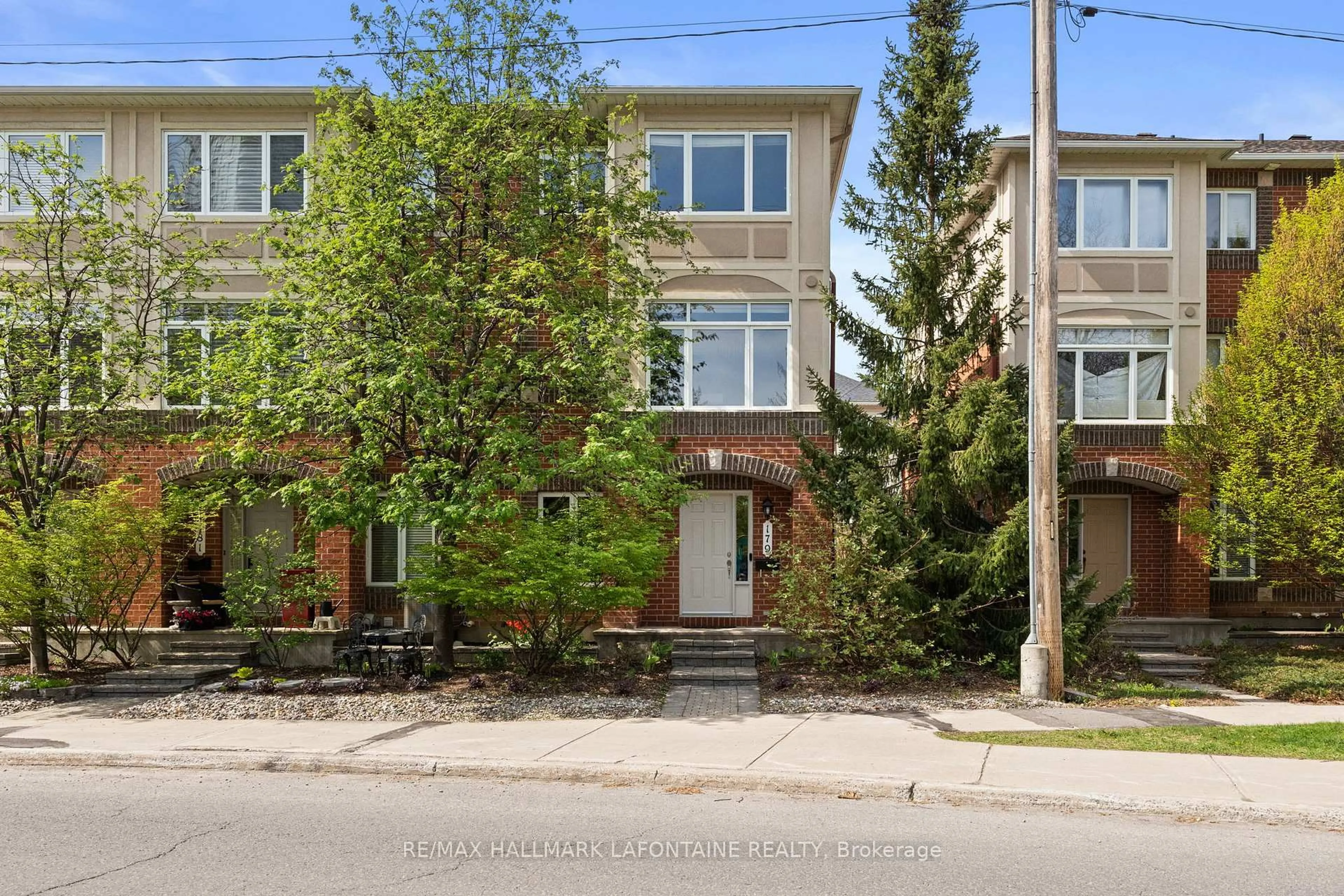 Unknown for 179 Lanark Ave, Ottawa Ontario K1Z 1C1