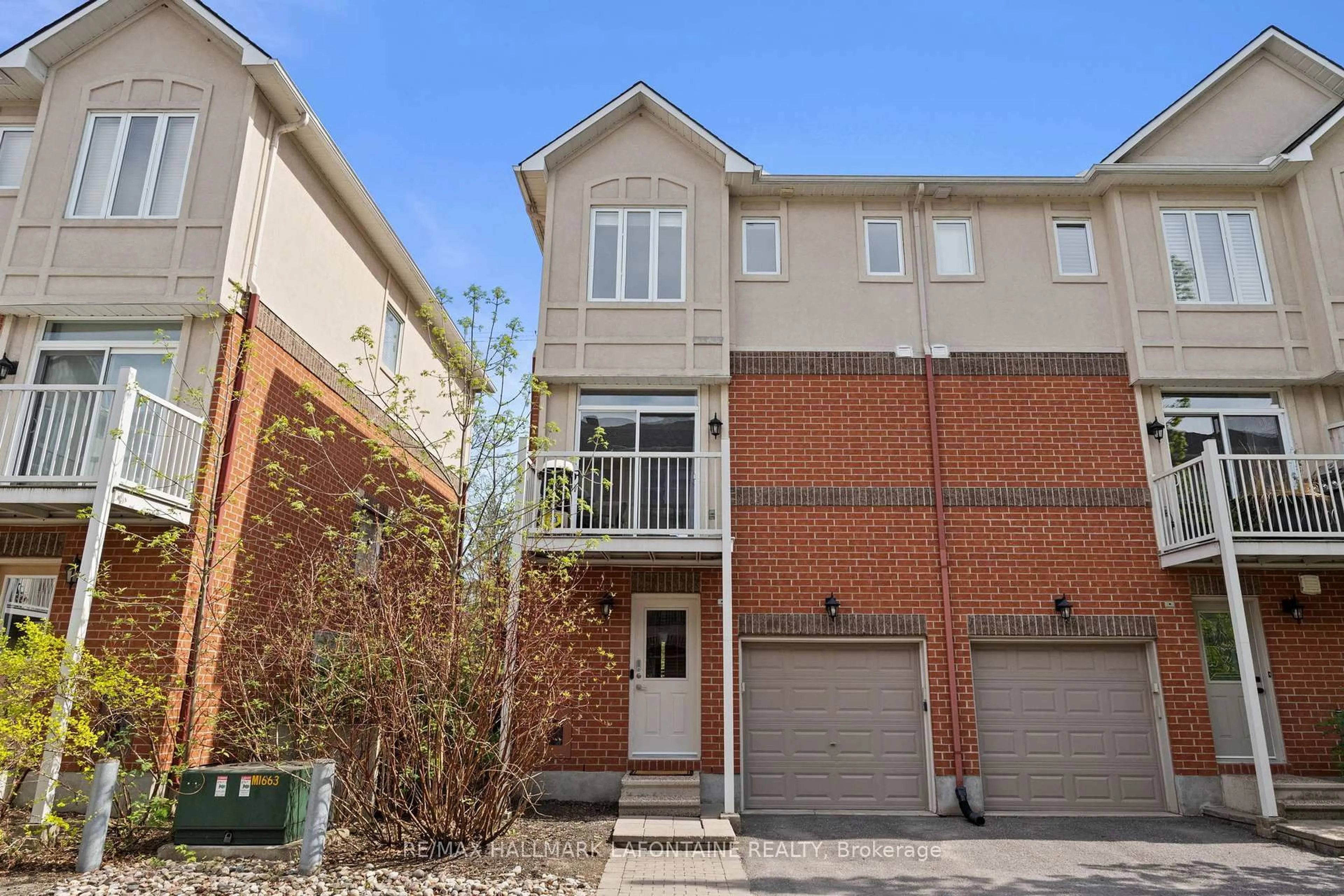 Home with brick exterior material, street for 179 Lanark Ave, Ottawa Ontario K1Z 1C1