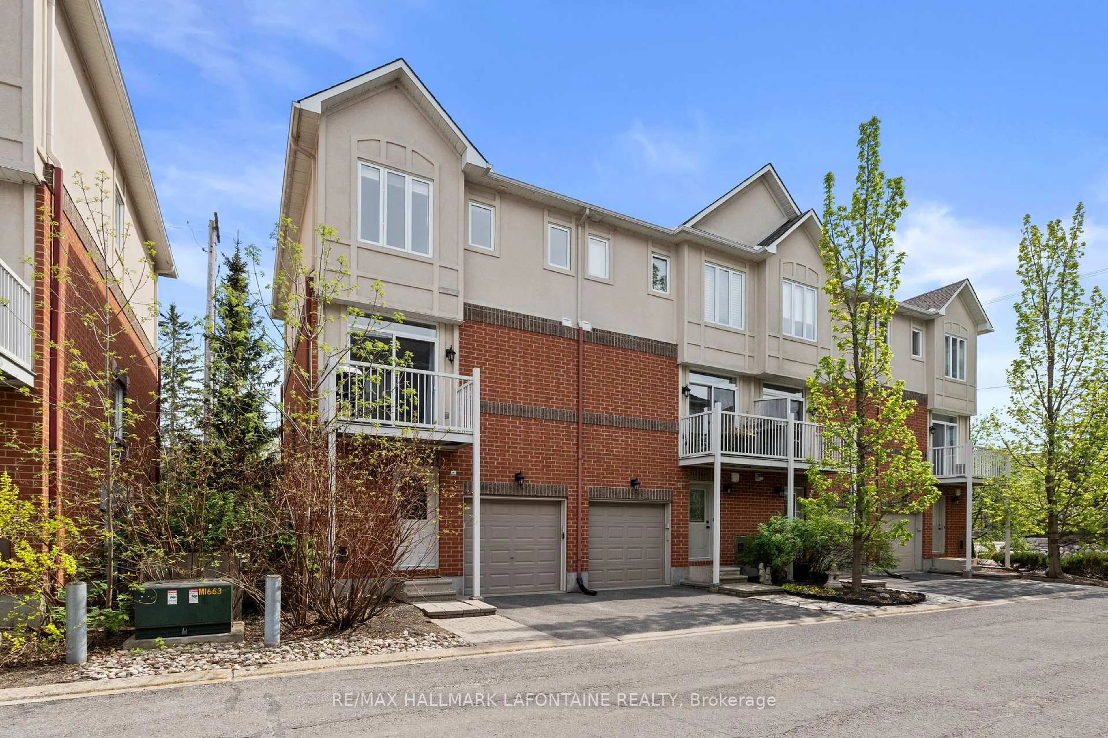 Unknown for 179 Lanark Ave, Ottawa Ontario K1Z 1C1