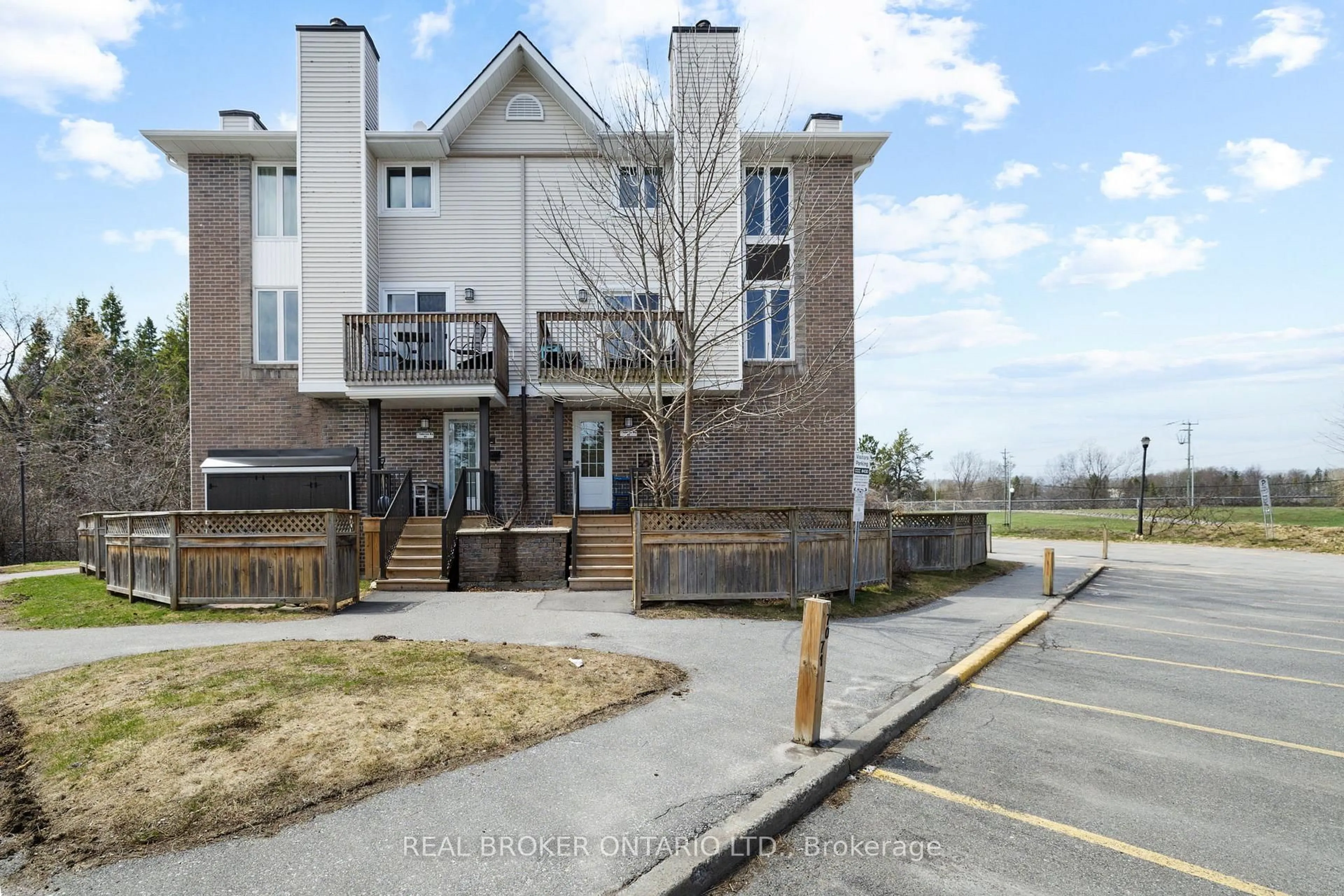 A pic from outside/outdoor area/front of a property/back of a property/a pic from drone, street for 7 Timberview Way #3, Ottawa Ontario K2H 9M5