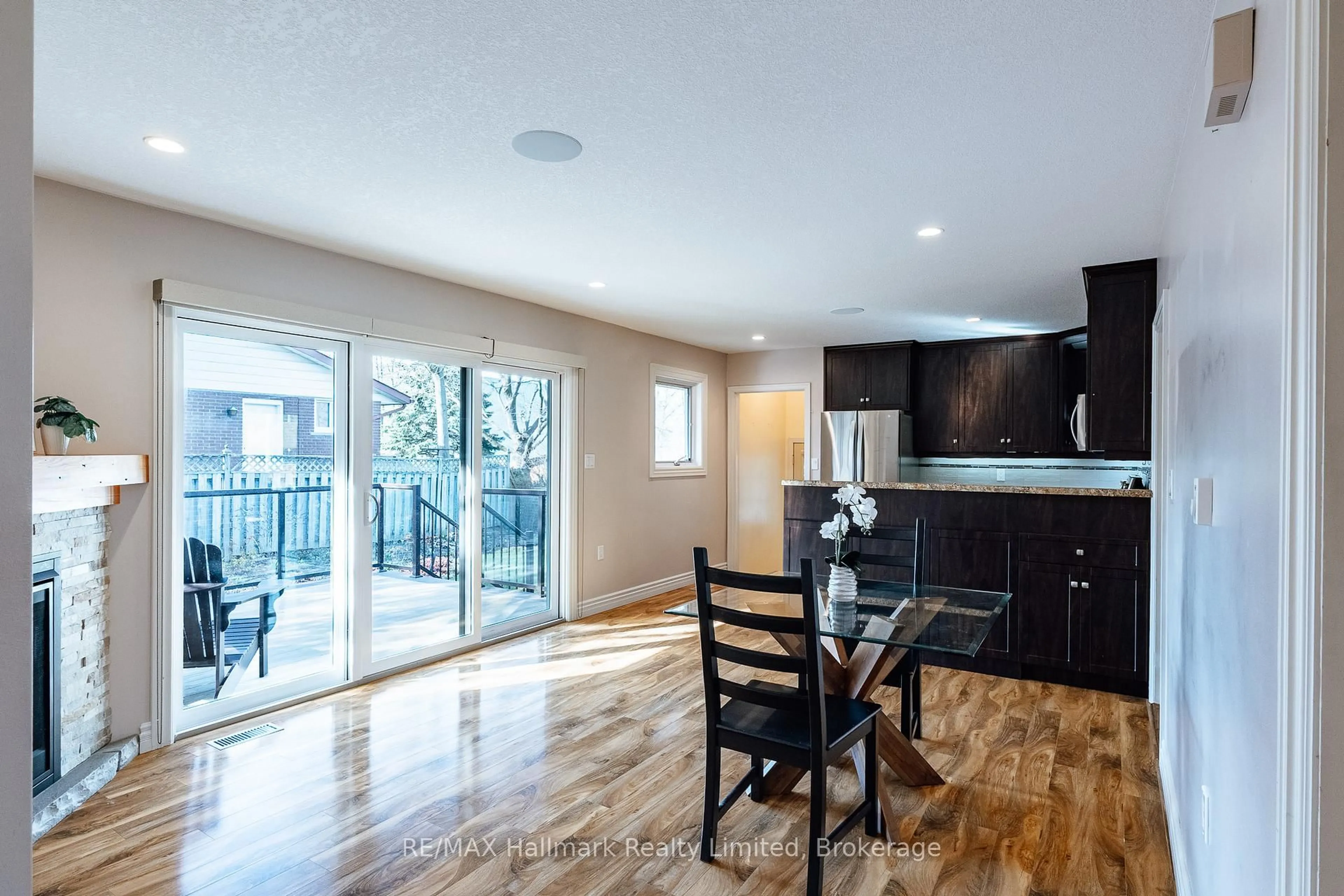 Open concept kitchen, wood/laminate floor for 10 Tobey Ave, Guelph Ontario N1E 1Y6