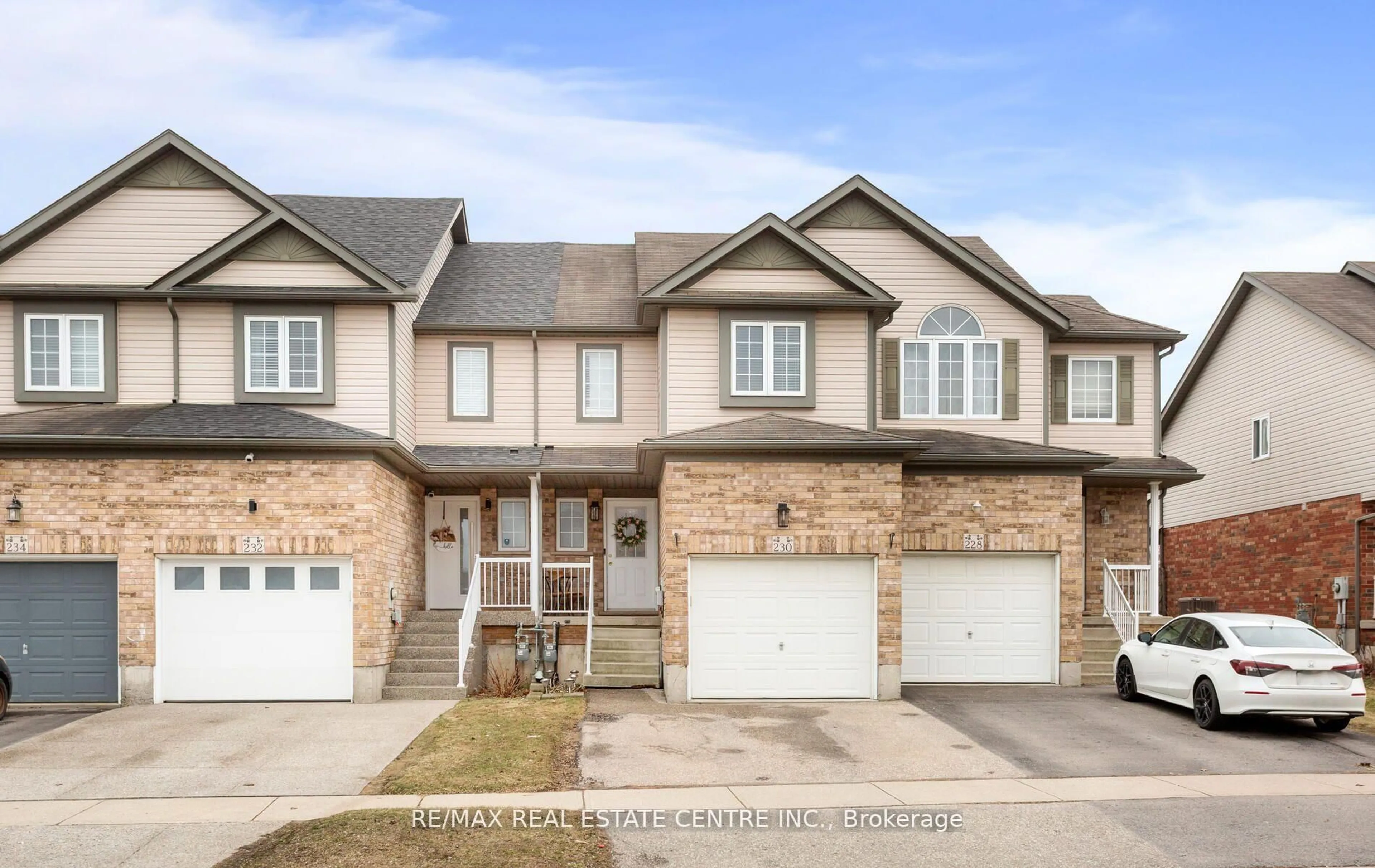 Home with brick exterior material, street for 230 Sophia Cres, Kitchener Ontario N2R 1X8