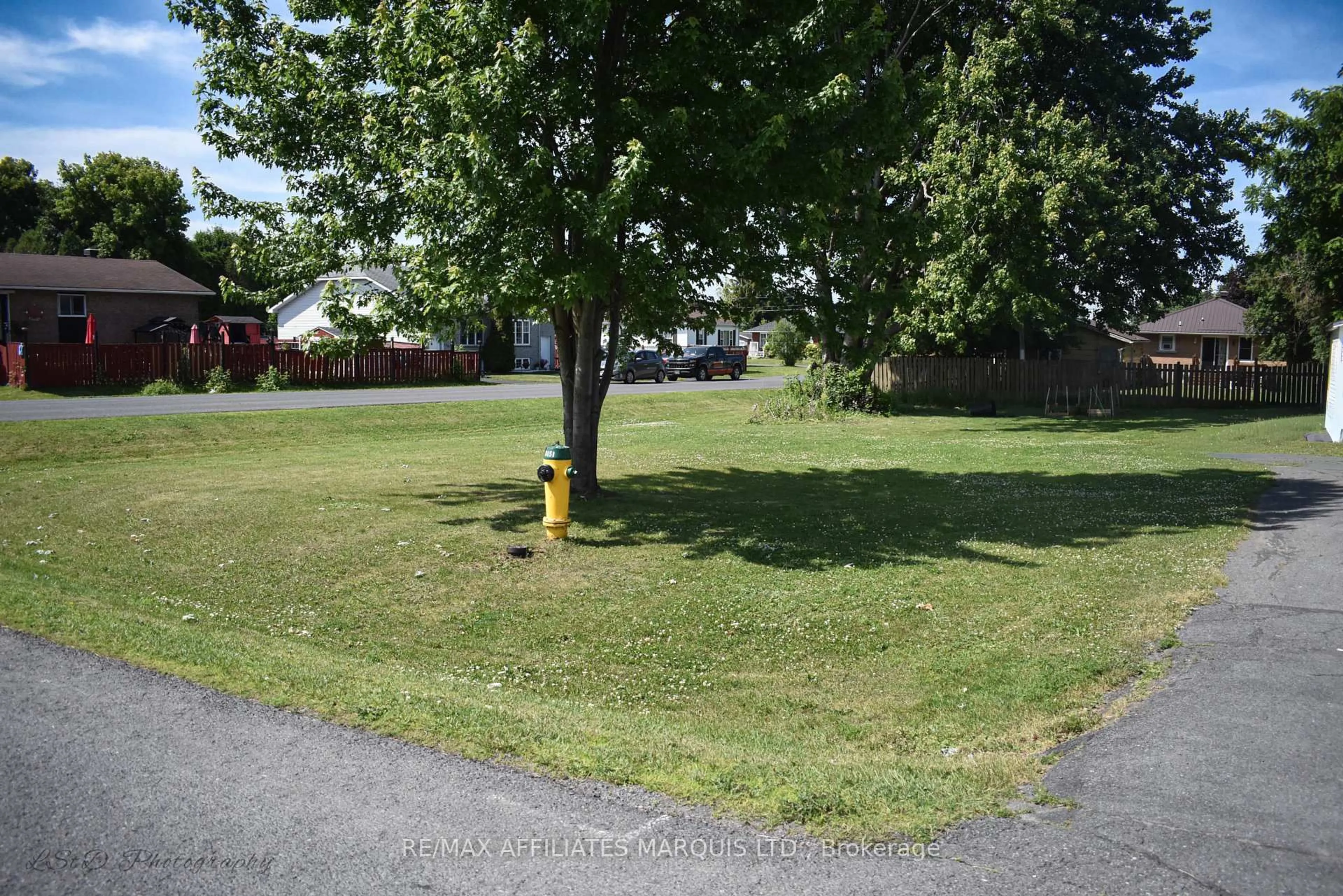 A pic from outside/outdoor area/front of a property/back of a property/a pic from drone, street for 3300 Poirier Ave, Cornwall Ontario K6K 1E1