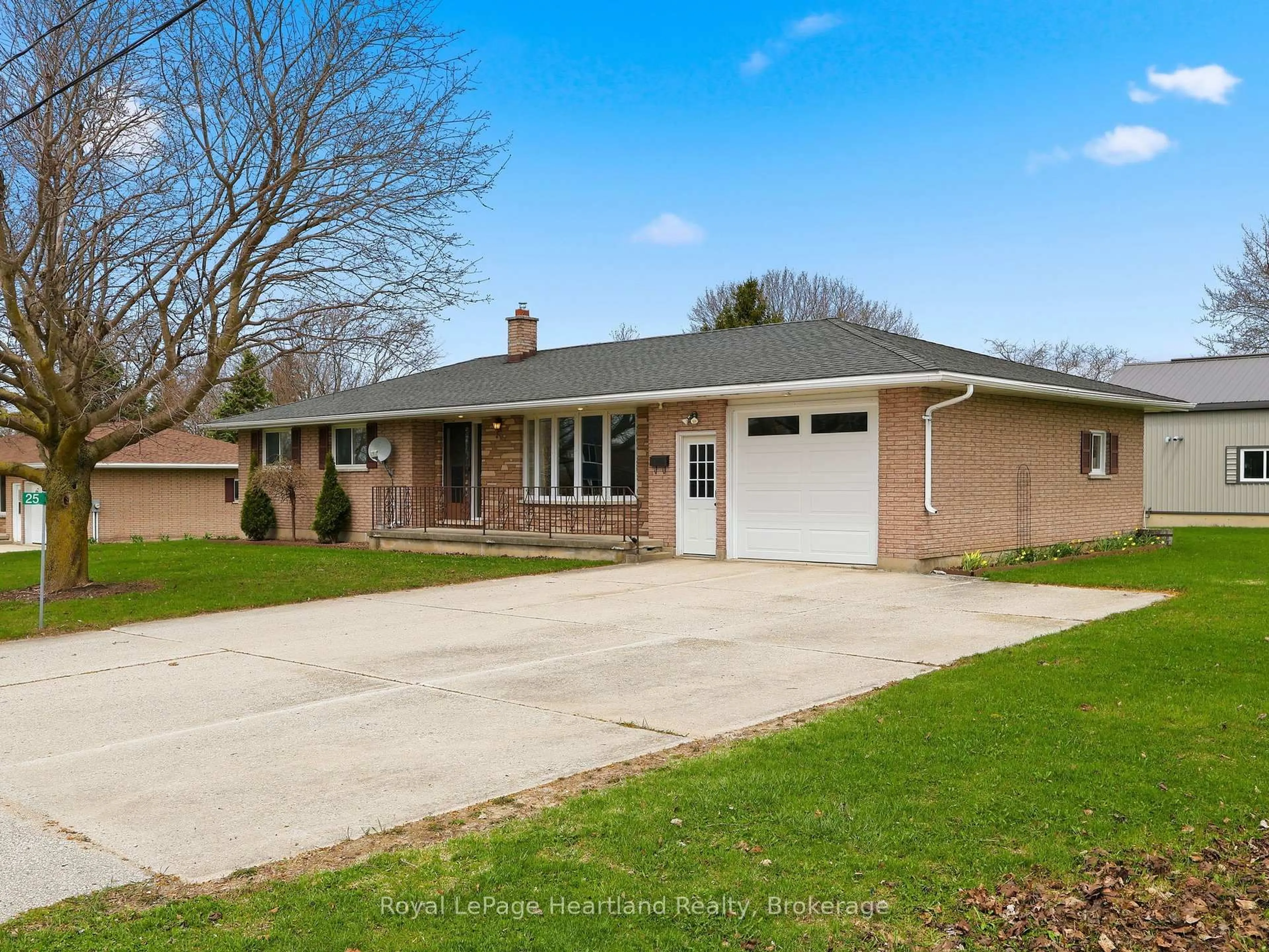 Home with brick exterior material, street for 25 VINCENT St, South Bruce Ontario N0G 2J0