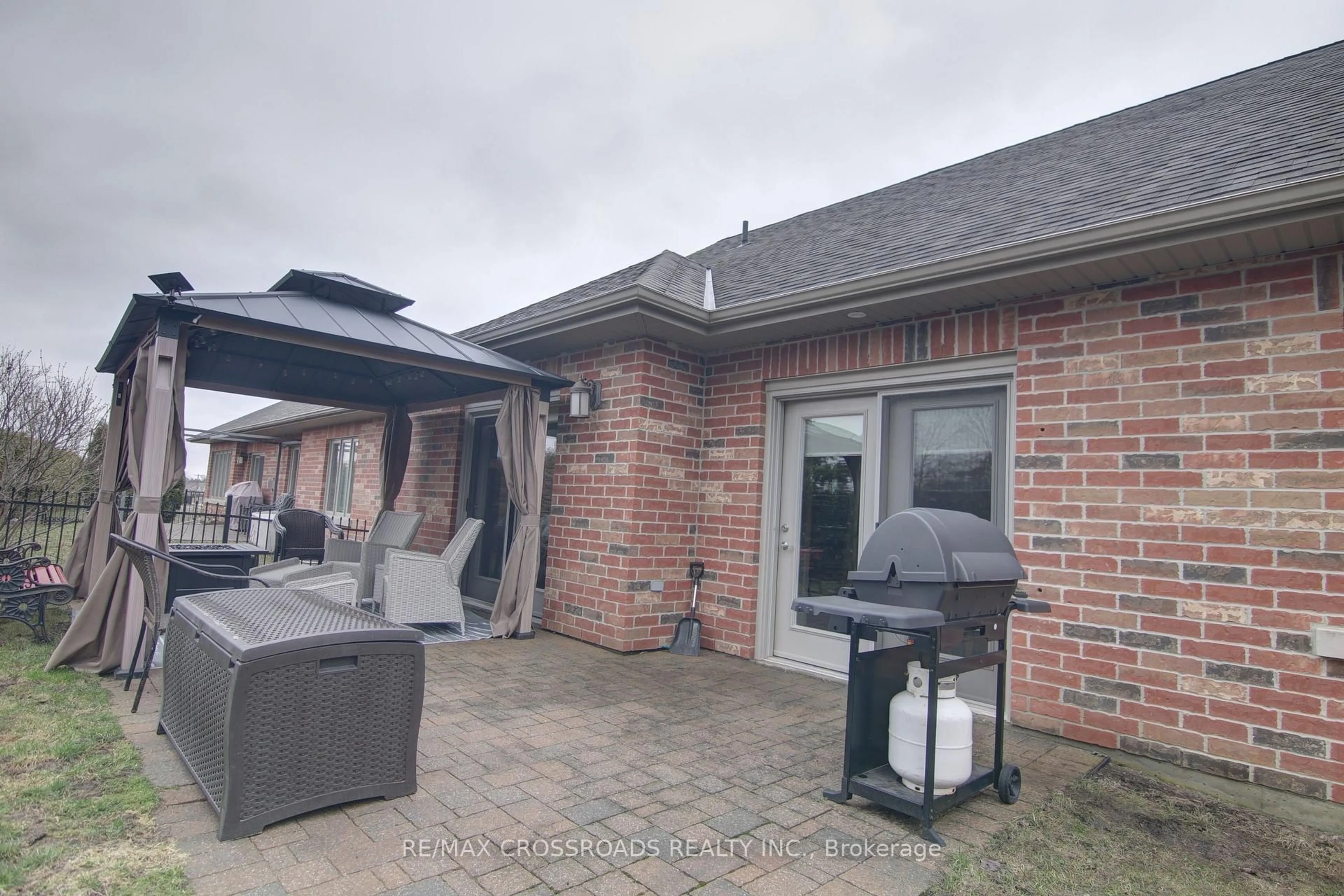 Patio, unknown for 8 Green Arbour Way, Kawartha Lakes Ontario K9V 0E6