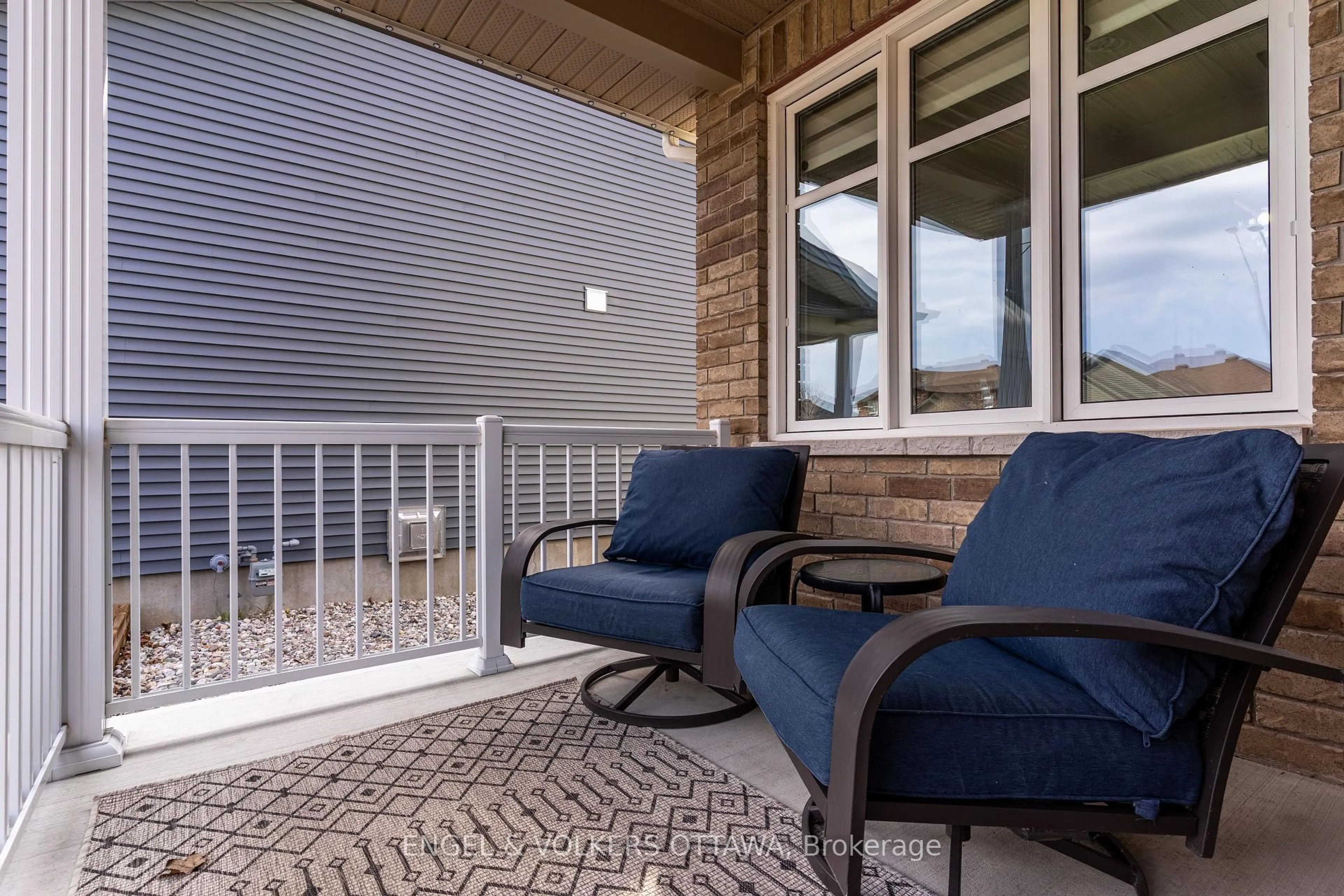 Patio, water/lake/river/ocean view for 56 Settlement Lane, Russell Ontario K4R 0A4