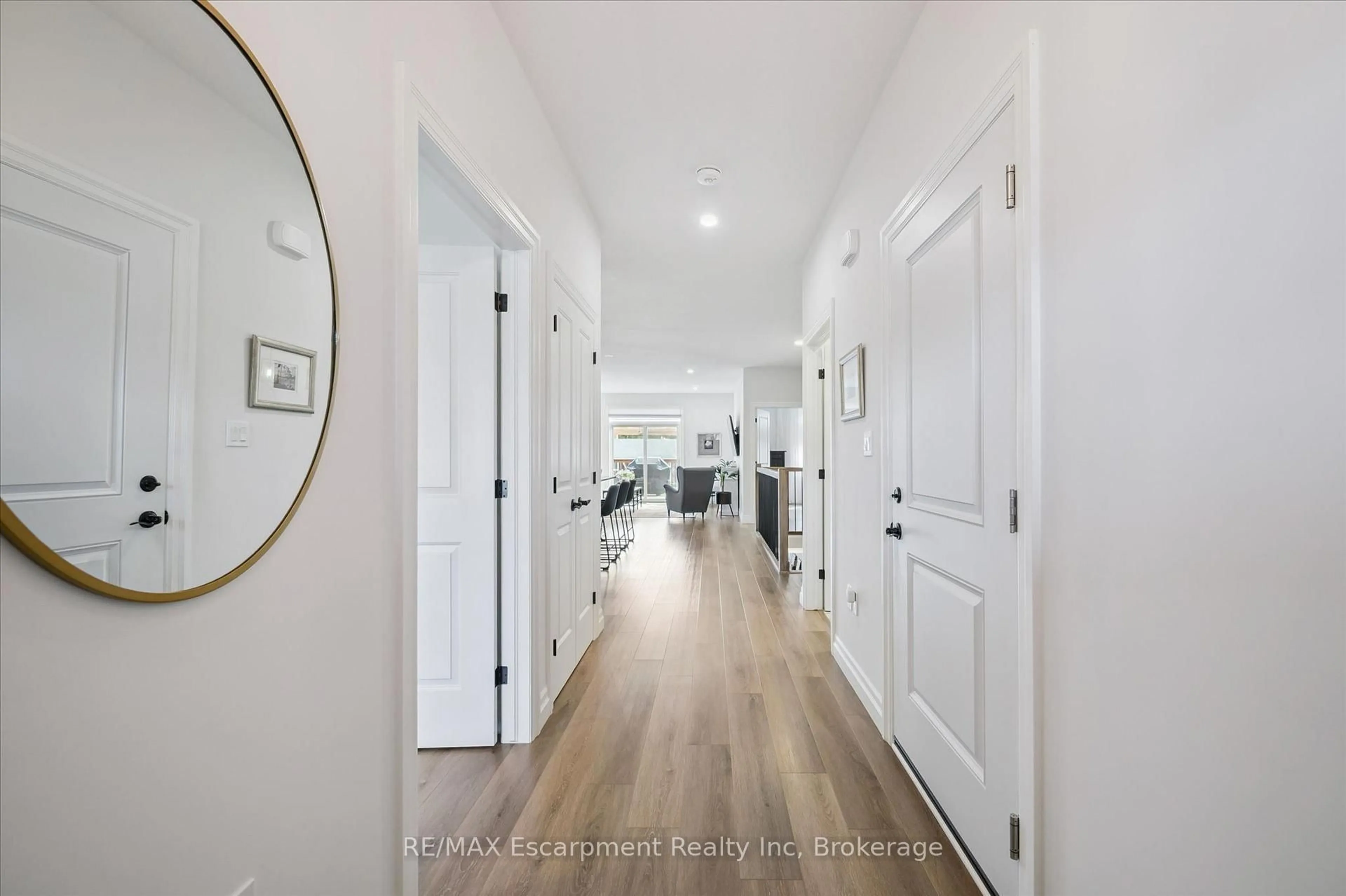 Indoor entryway for 174 Hooper St, St. Marys Ontario N4X 0C1