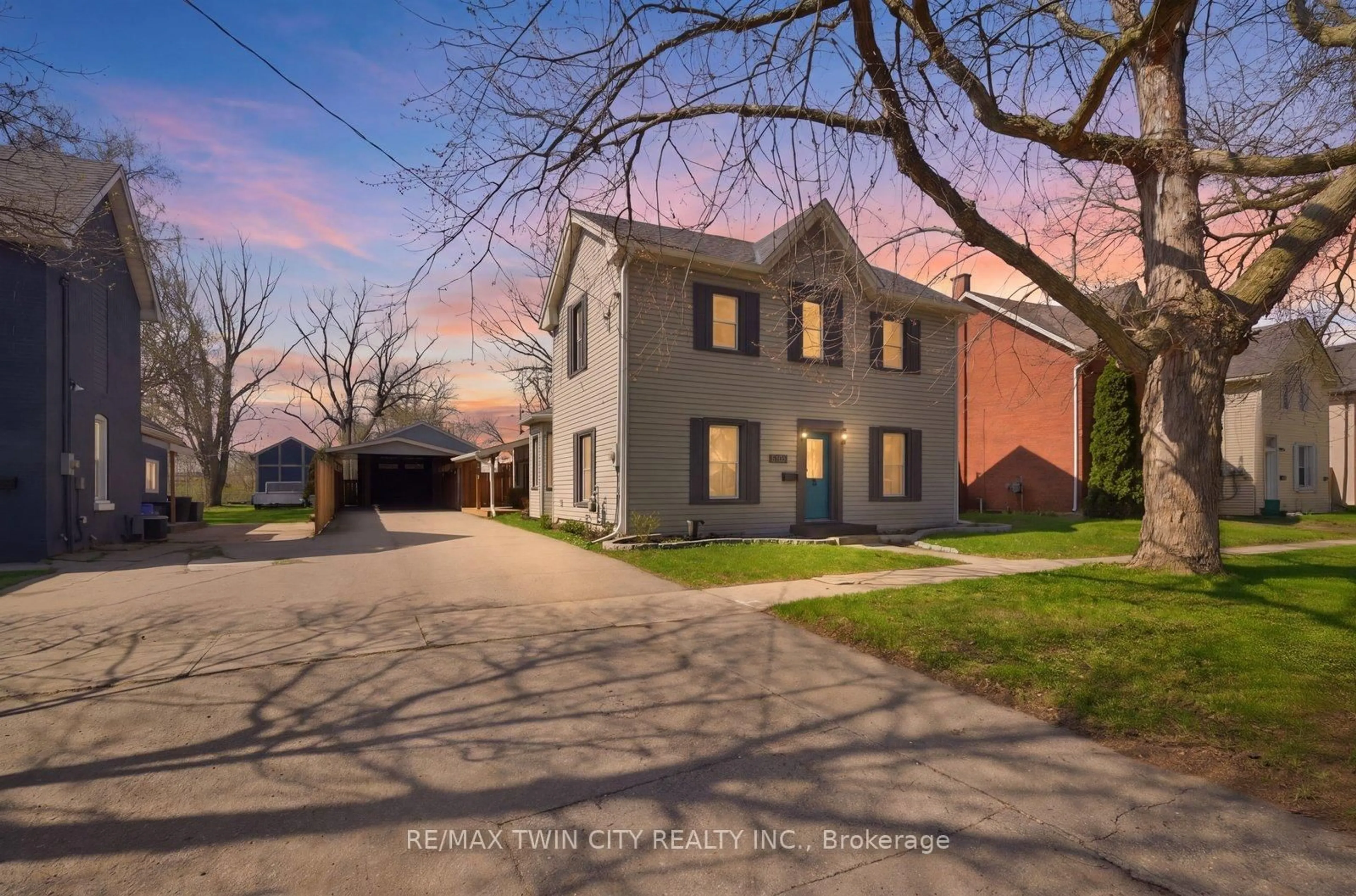 Home with brick exterior material, street for 116 Eagle Ave, Brantford Ontario N3S 1Z5