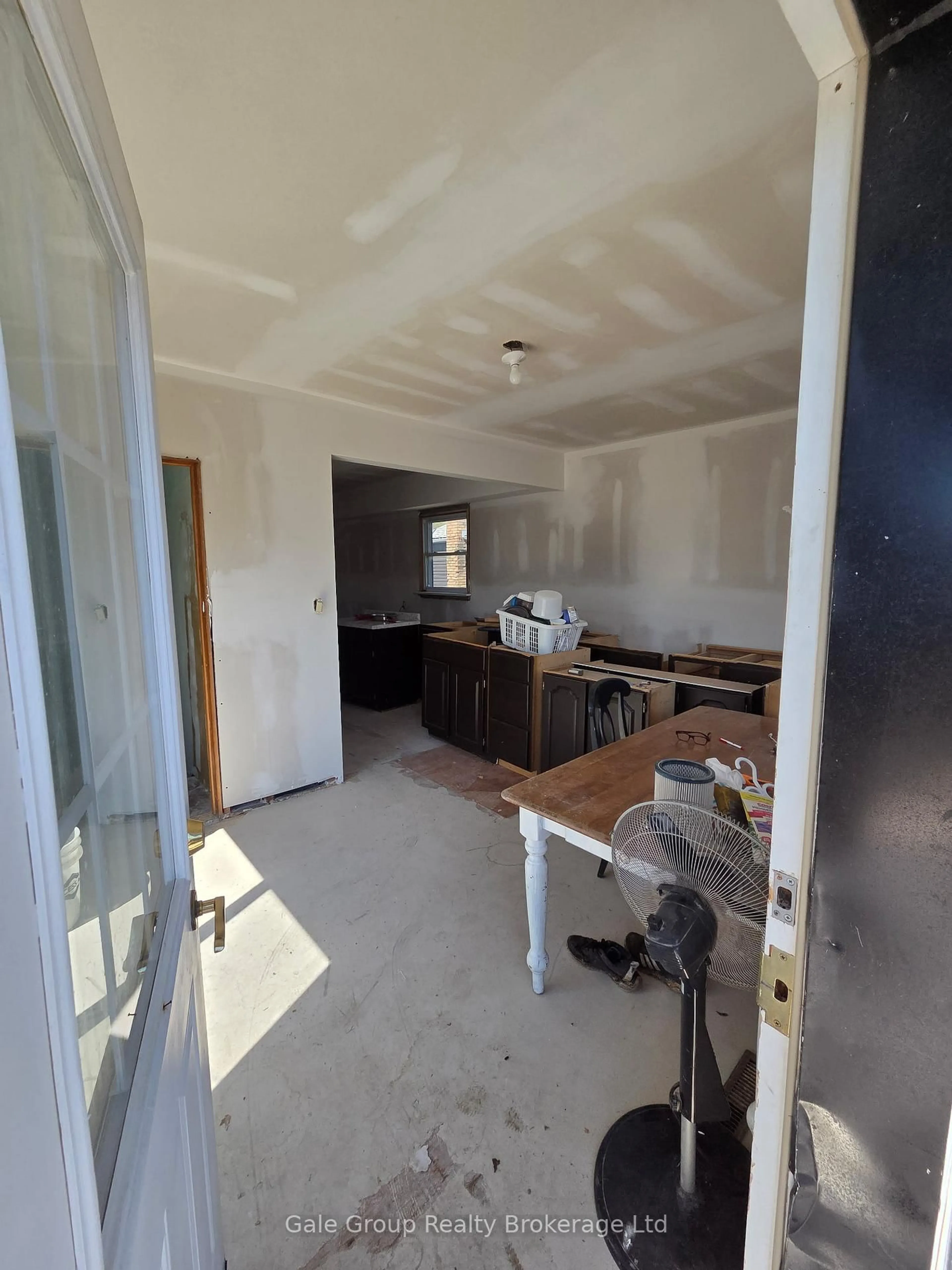 A pic of a room for 977 Norfolk St, Norfolk Ontario N3Y 3R9