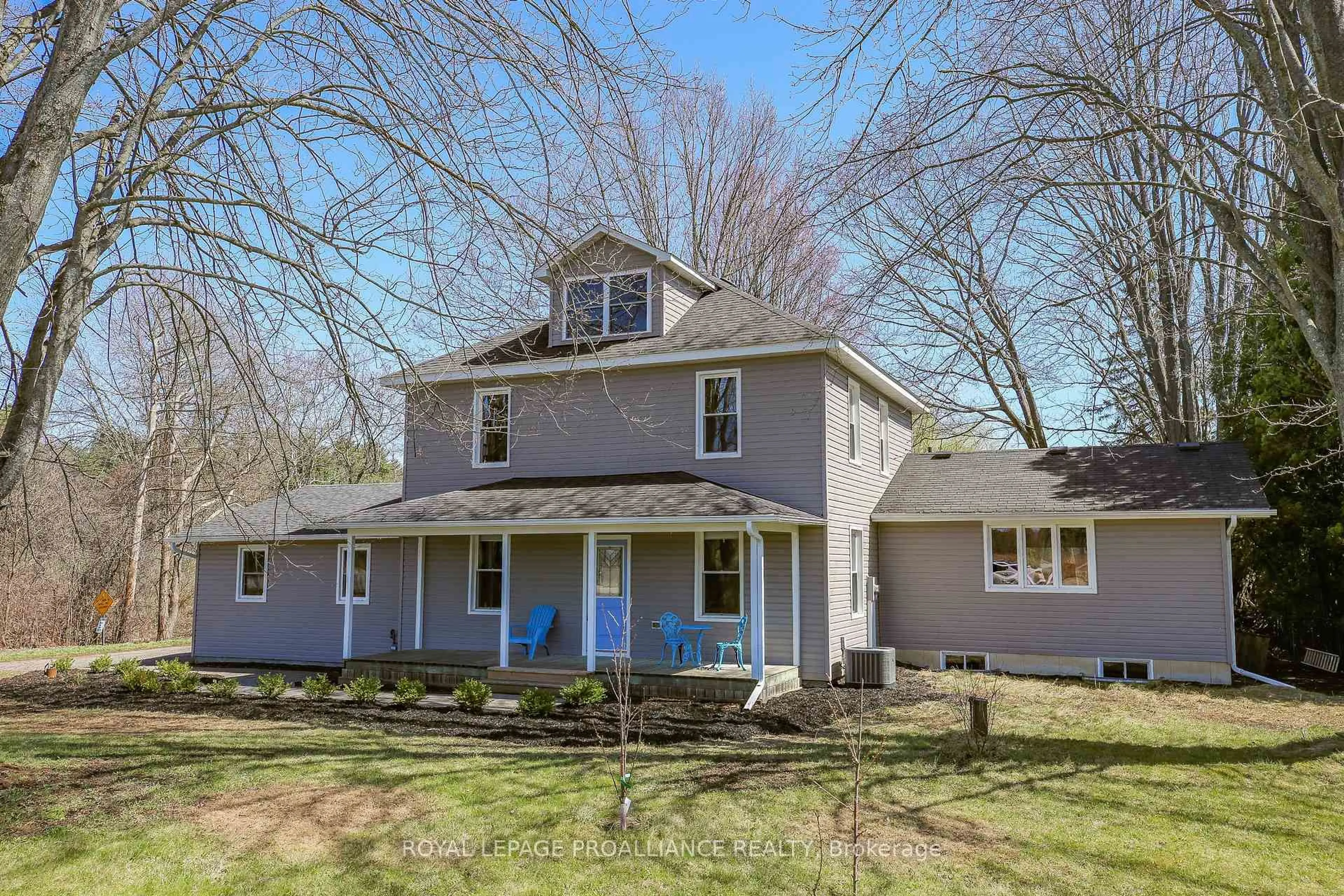 A pic from outside/outdoor area/front of a property/back of a property/a pic from drone, street for 1379 County Road 2 Rd, Elizabethtown-Kitley Ontario K6V 7C5